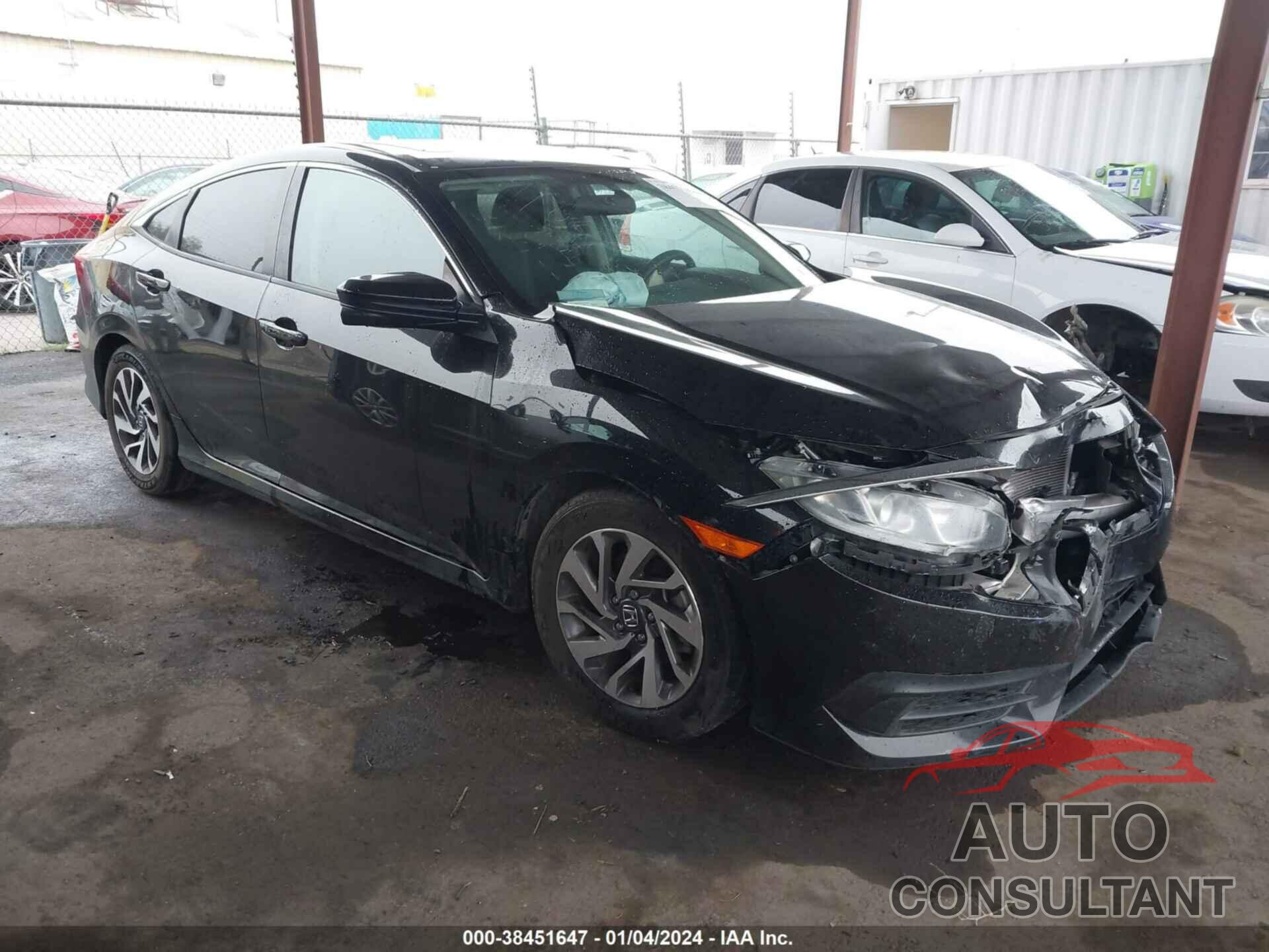 HONDA CIVIC 2018 - 2HGFC2F76JH518484