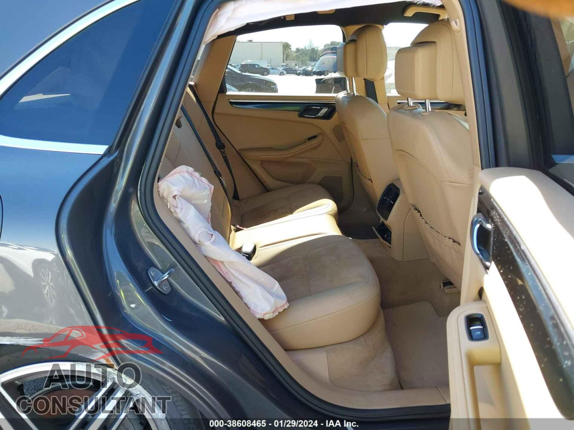 PORSCHE MACAN 2016 - WP1AB2A52GLB54690