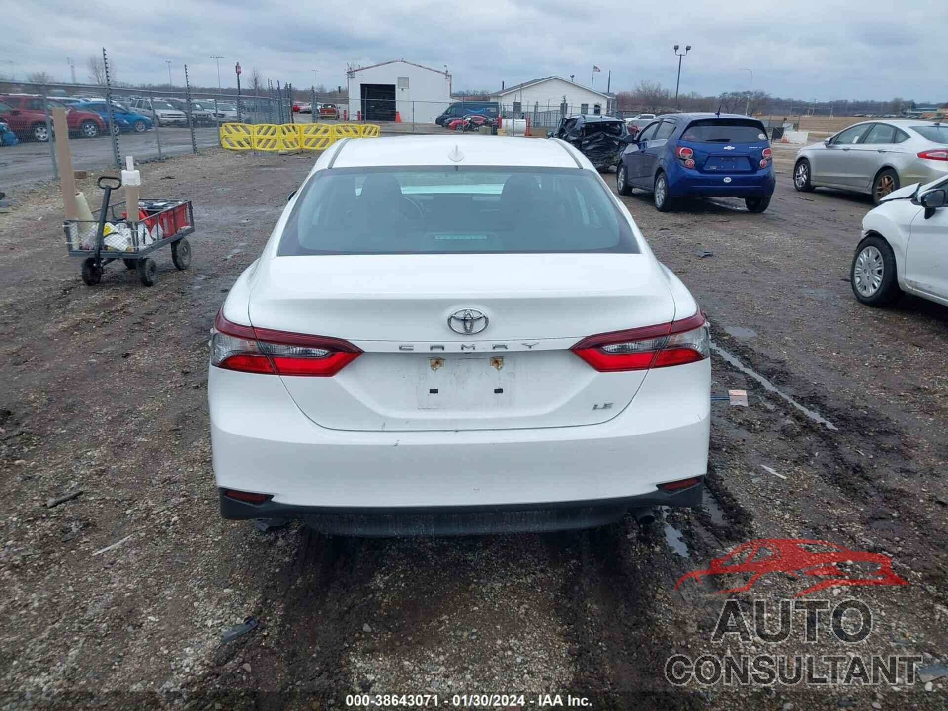 TOYOTA CAMRY 2021 - 4T1C11AK4MU478741