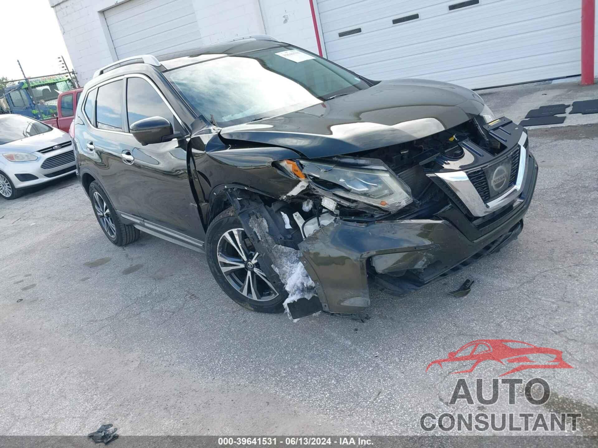 NISSAN ROGUE 2017 - 5N1AT2MTXHC844418