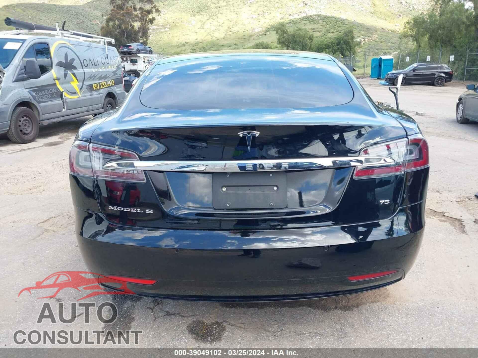 TESLA MODEL S 2017 - 5YJSA1E15HF204822