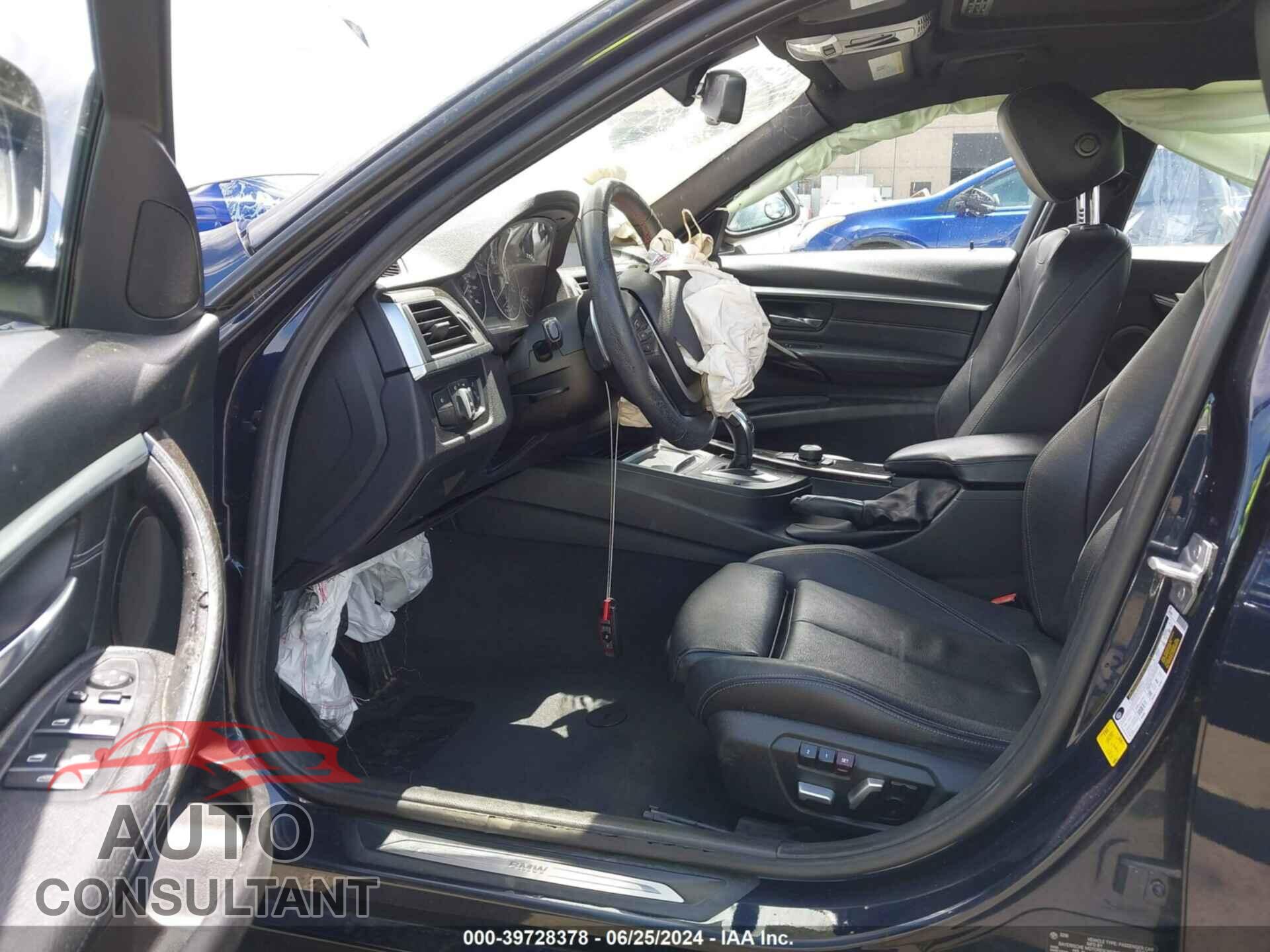 BMW 328I 2016 - WBA8E9G53GNU30318