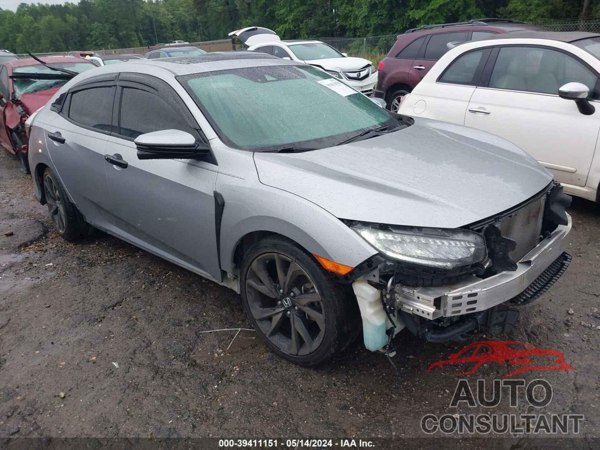 HONDA CIVIC 2018 - SHHFK7H91JU240742