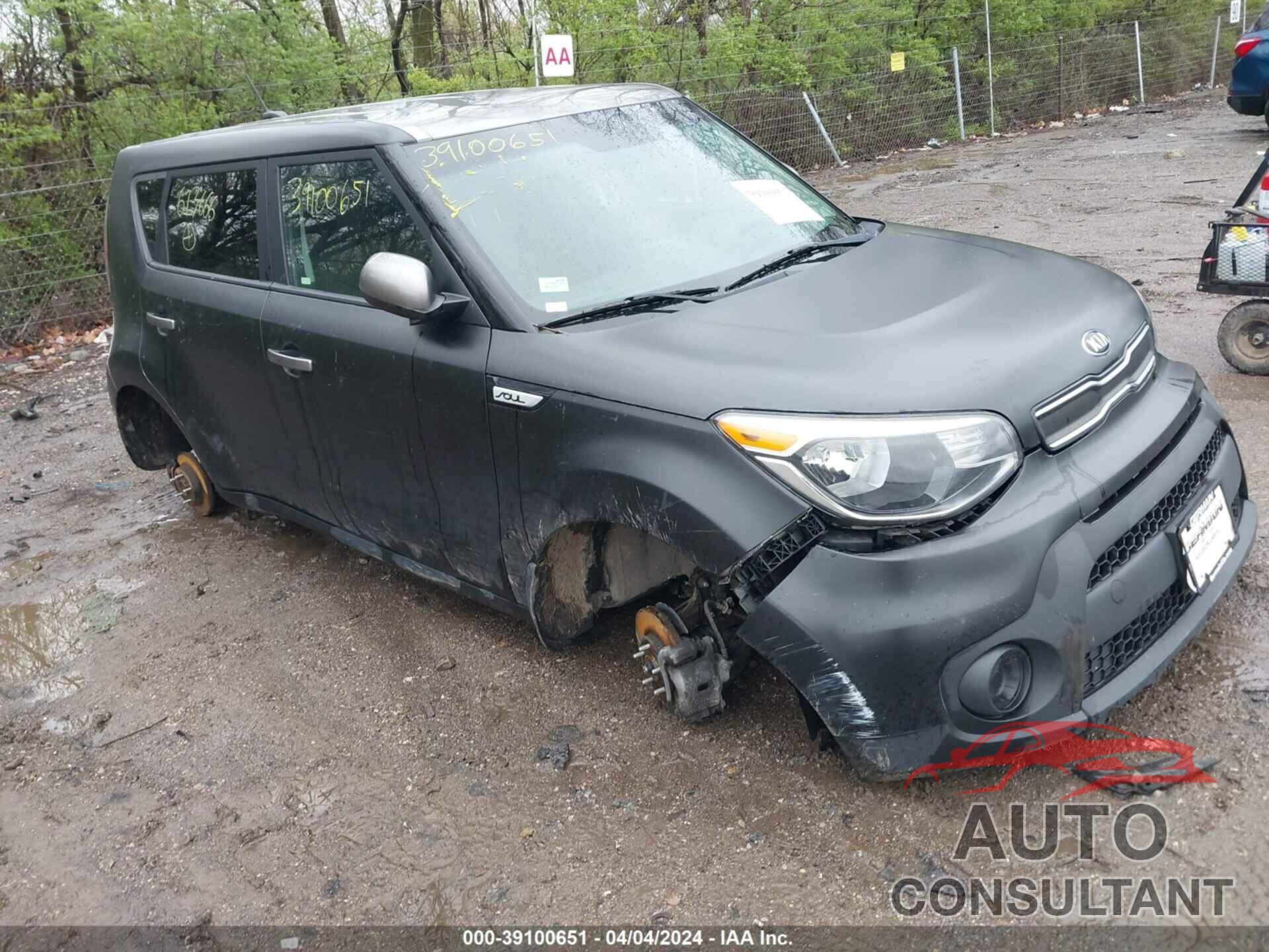 KIA SOUL 2018 - KNDJN2A22J7613666