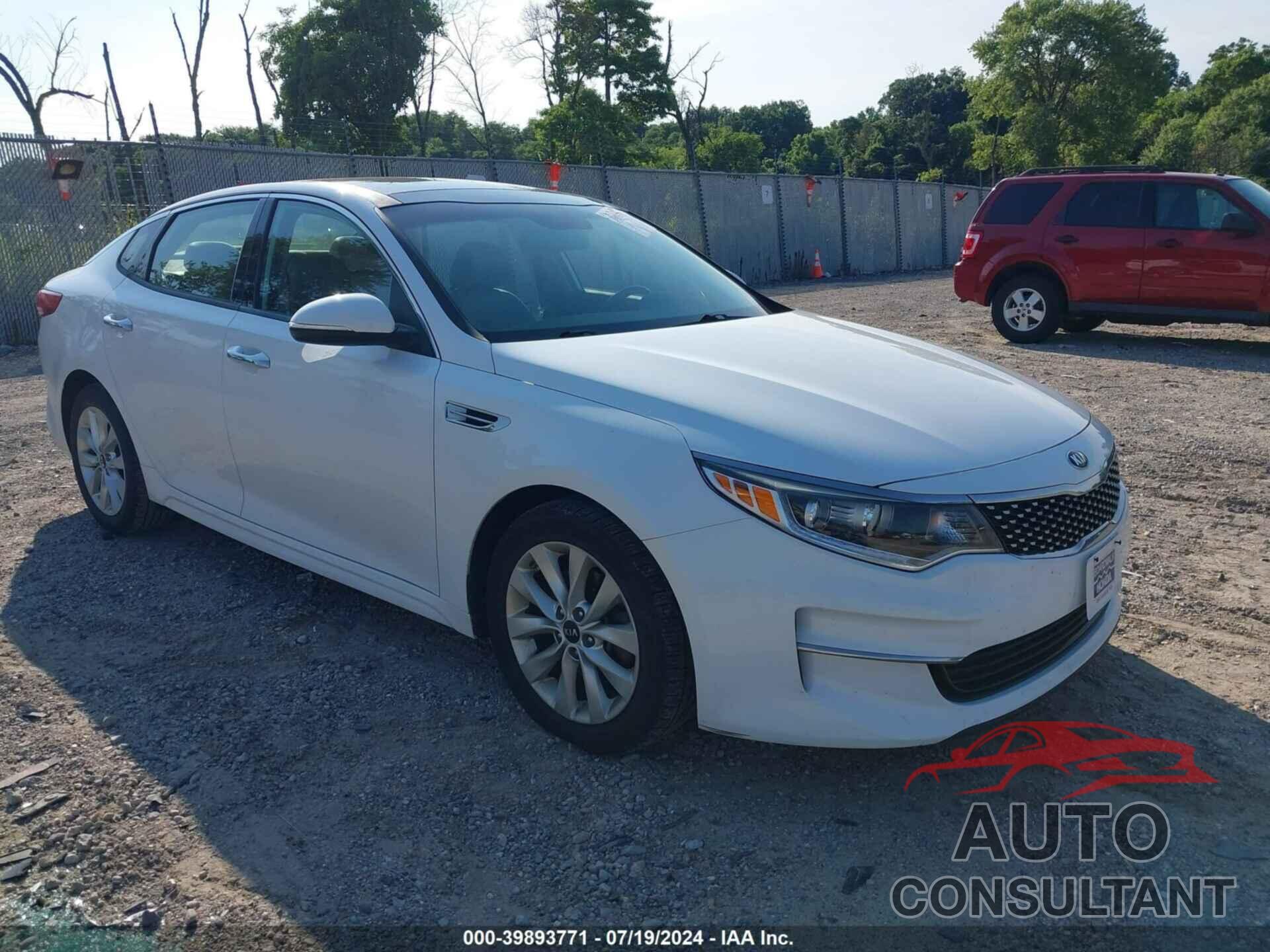 KIA OPTIMA 2018 - 5XXGU4L34JG183595