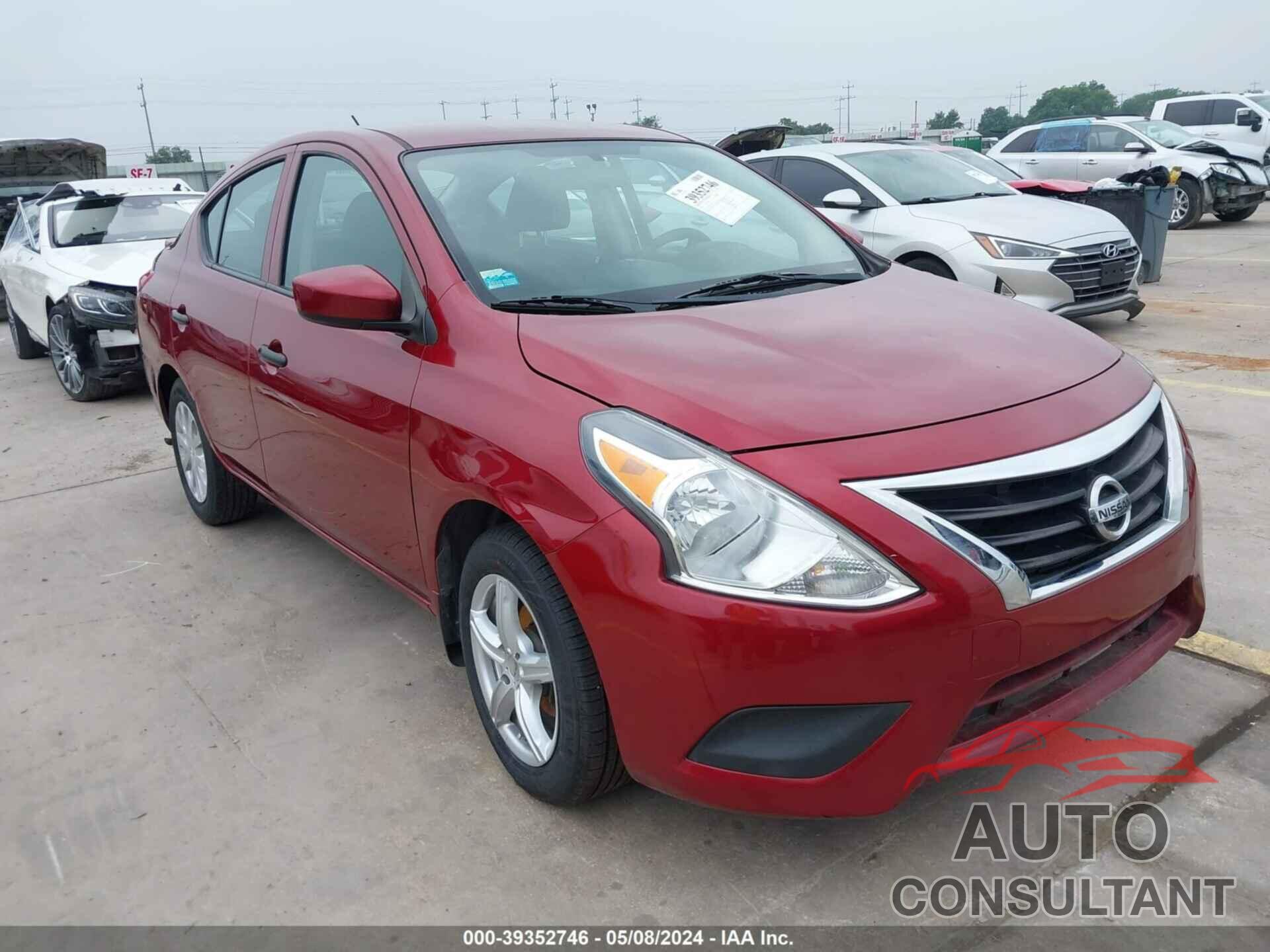 NISSAN VERSA 2018 - 3N1CN7AP0JL841083