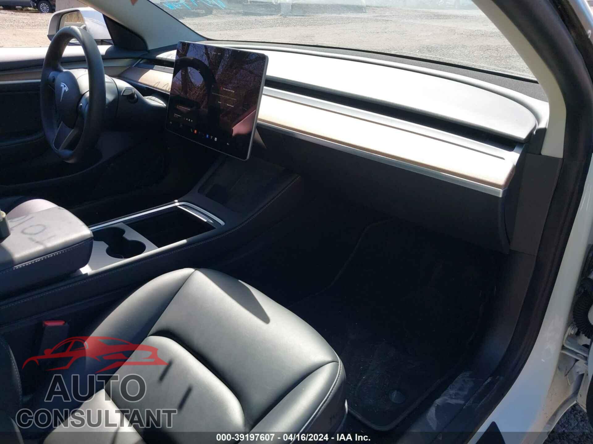 TESLA MODEL 3 2023 - 5YJ3E1EA4PF553574