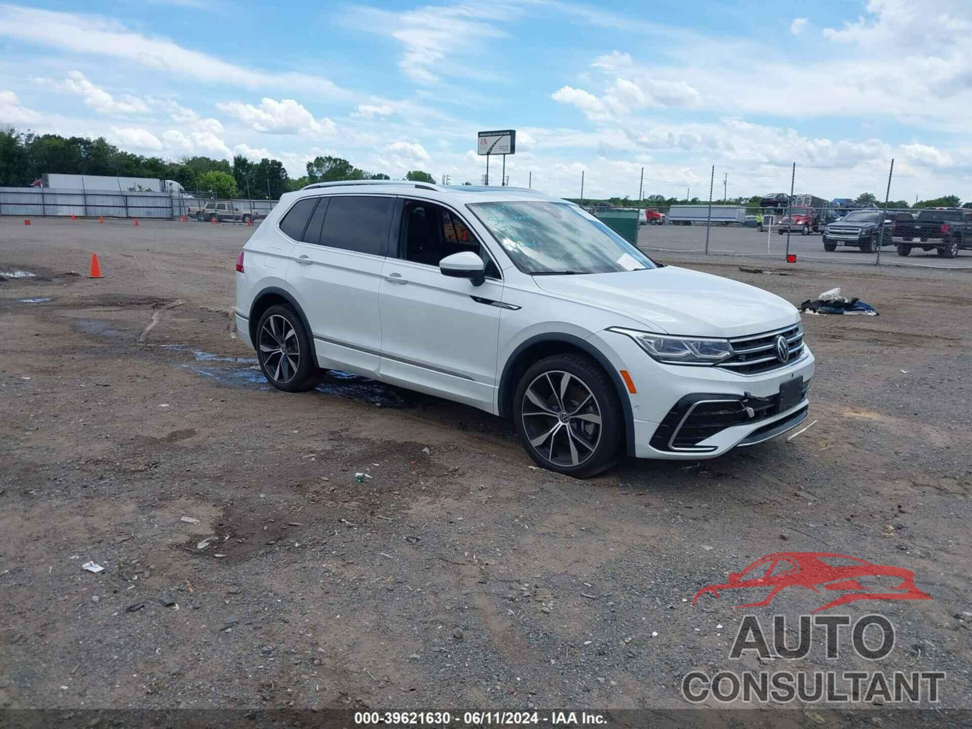 VOLKSWAGEN TIGUAN 2022 - 3VV4B7AX5NM073340