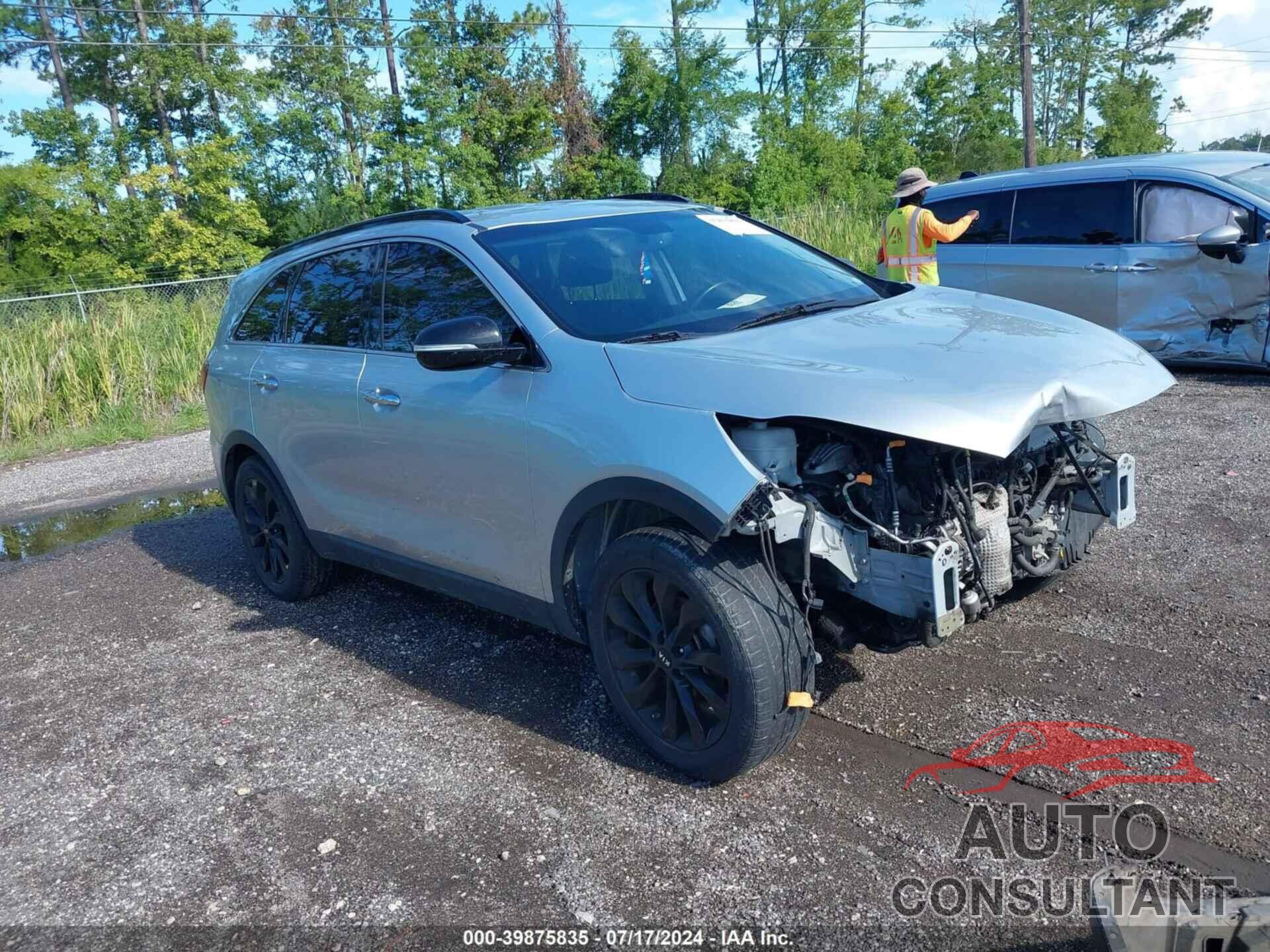 KIA SORENTO 2019 - 5XYPG4A5XKG600078