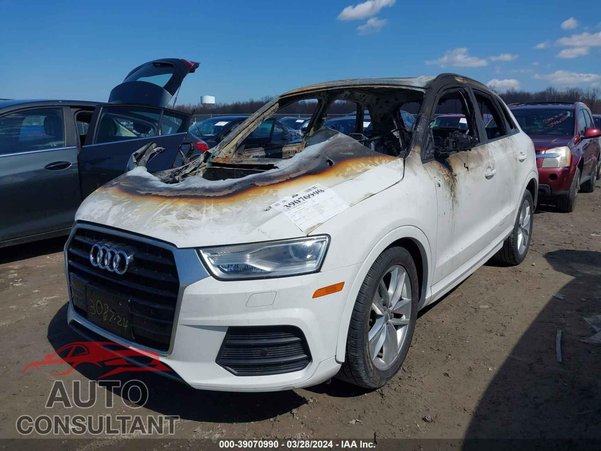 AUDI Q3 2017 - WA1BCCFSXHR007789