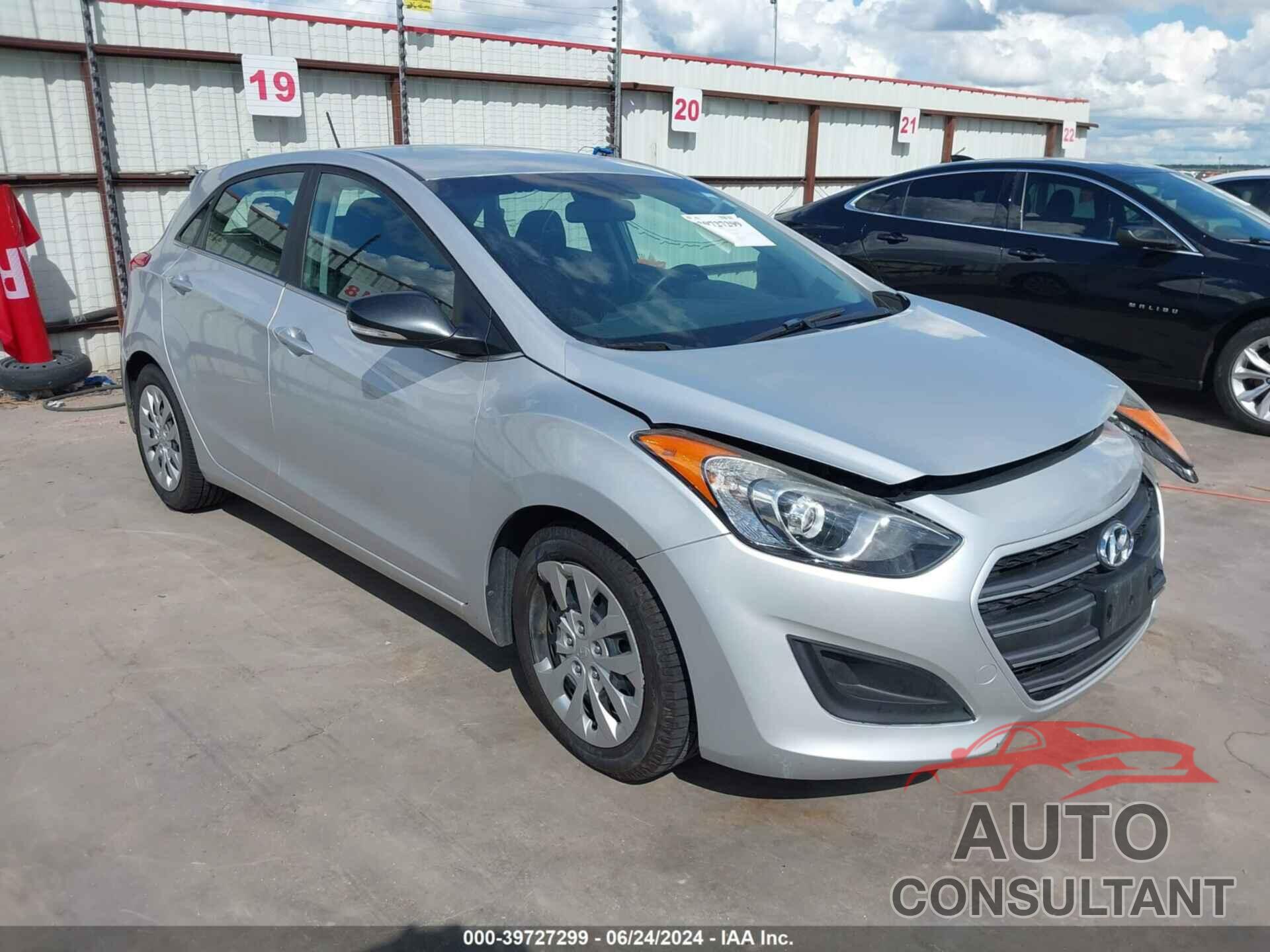 HYUNDAI ELANTRA GT 2017 - KMHD35LH7HU371096