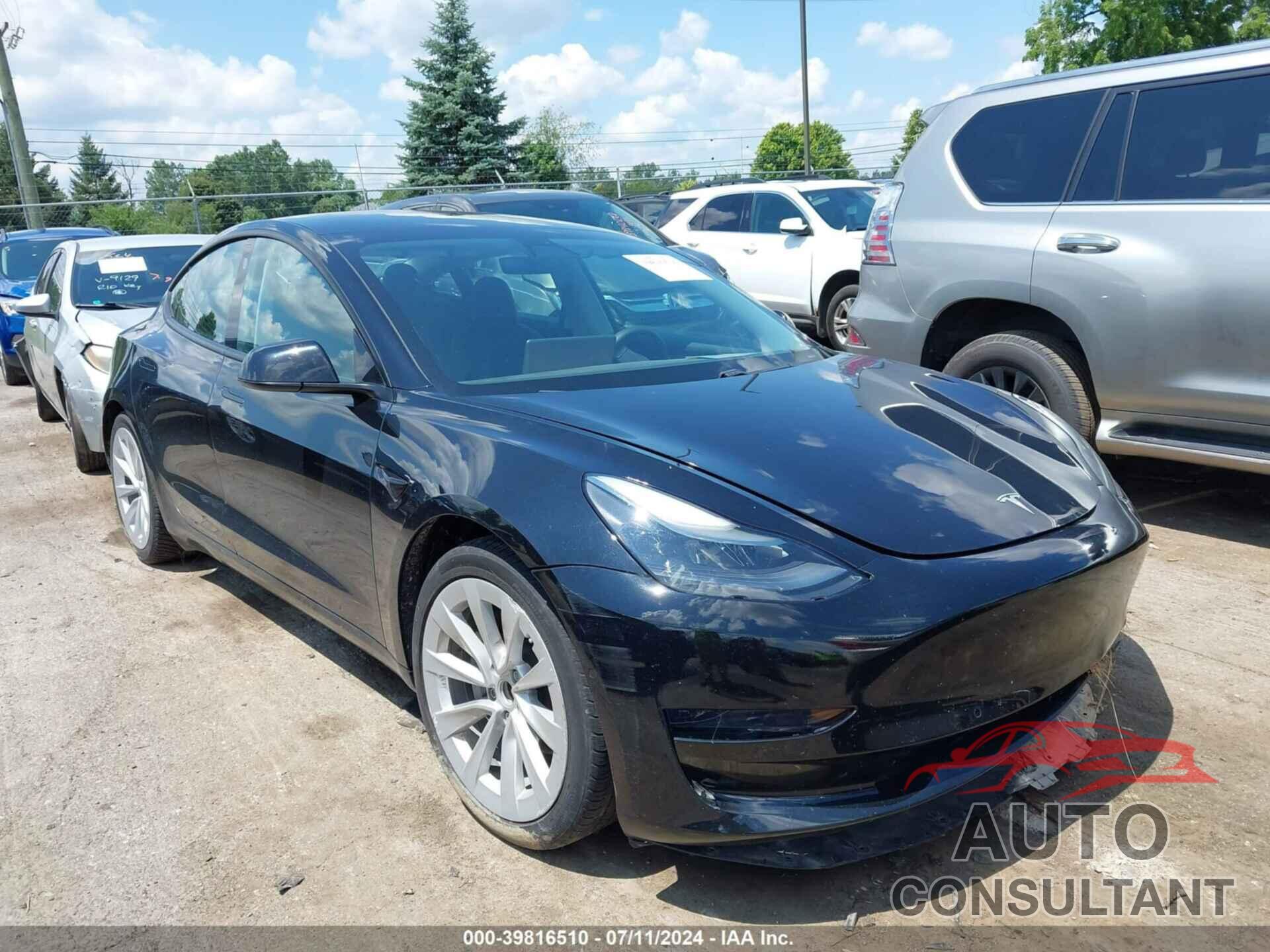 TESLA MODEL 3 2021 - 5YJ3E1EA2MF068412