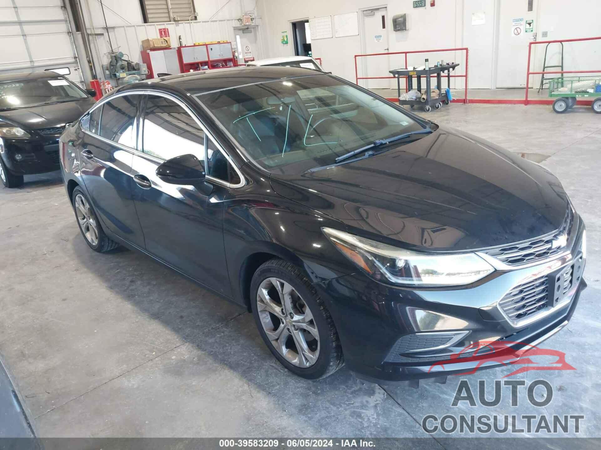 CHEVROLET CRUZE 2017 - 1G1BF5SM6H7221781