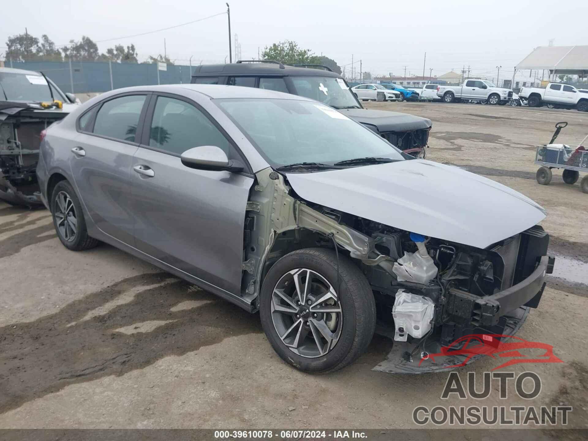 KIA FORTE 2023 - 3KPF24AD4PE631896