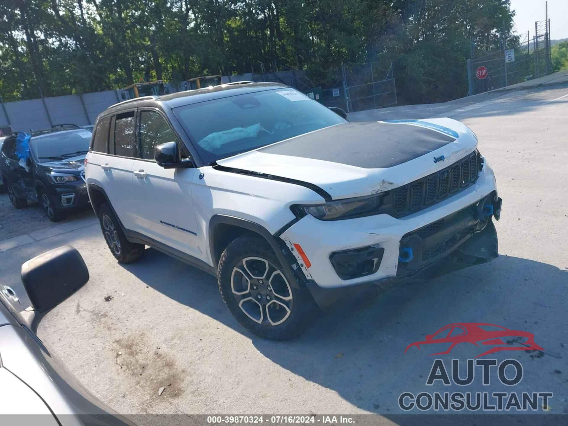 JEEP GRAND CHEROKEE 4XE 2023 - 1C4RJYC66P8786031