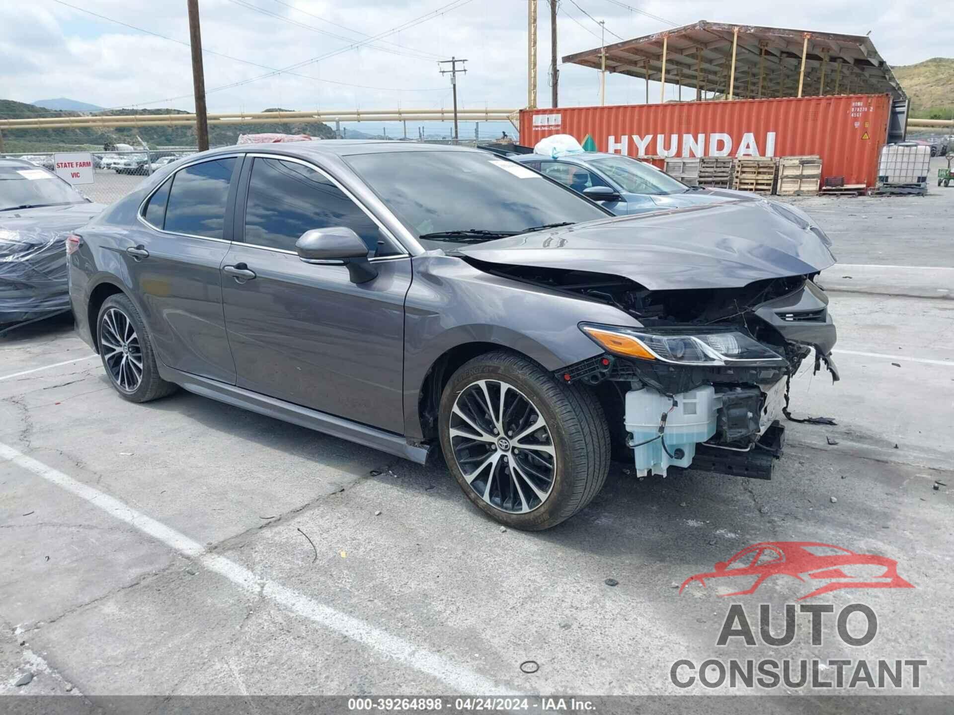 TOYOTA CAMRY 2019 - 4T1B11HK0KU225883