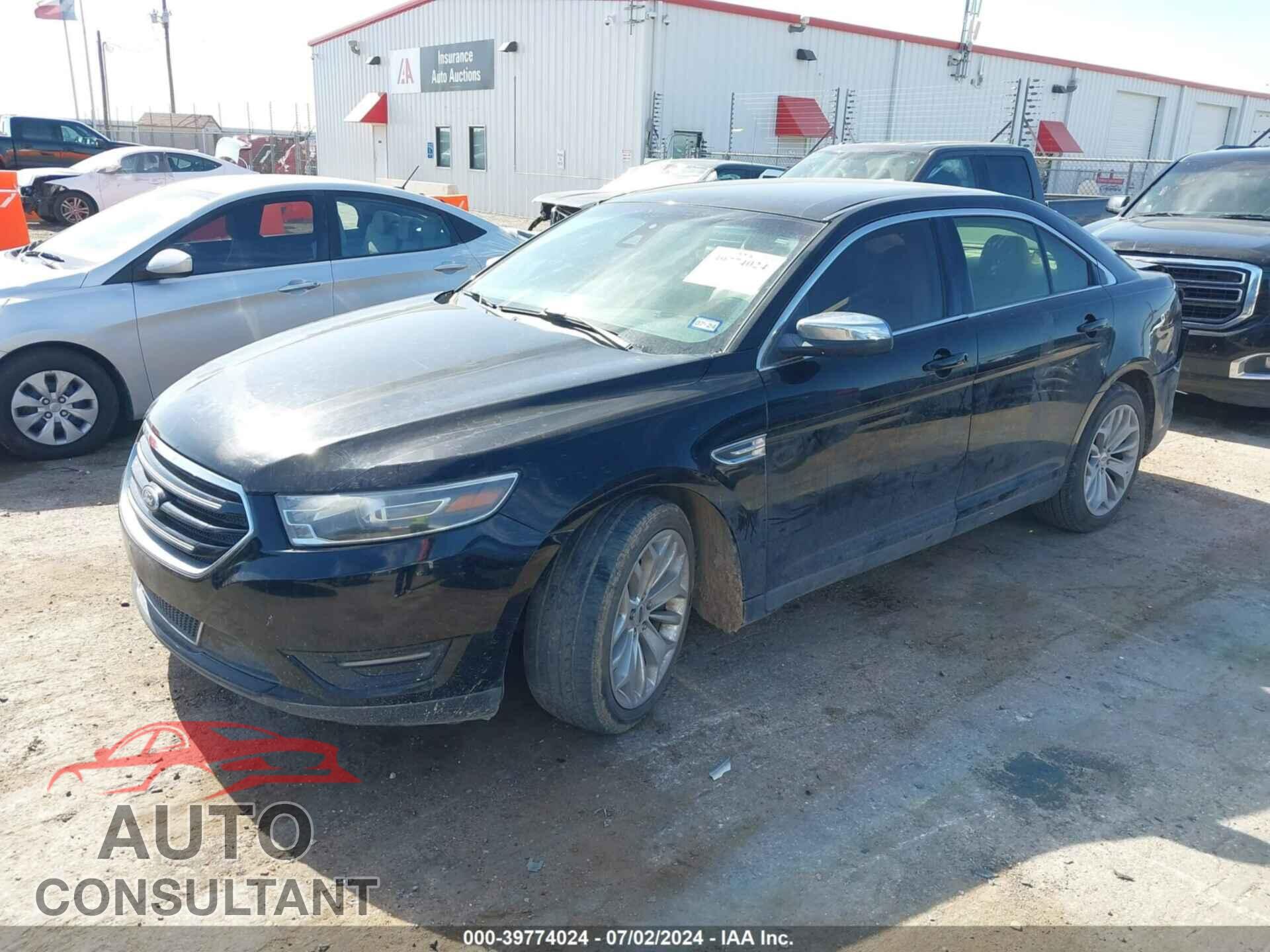 FORD TAURUS 2017 - 1FAHP2F86HG108591
