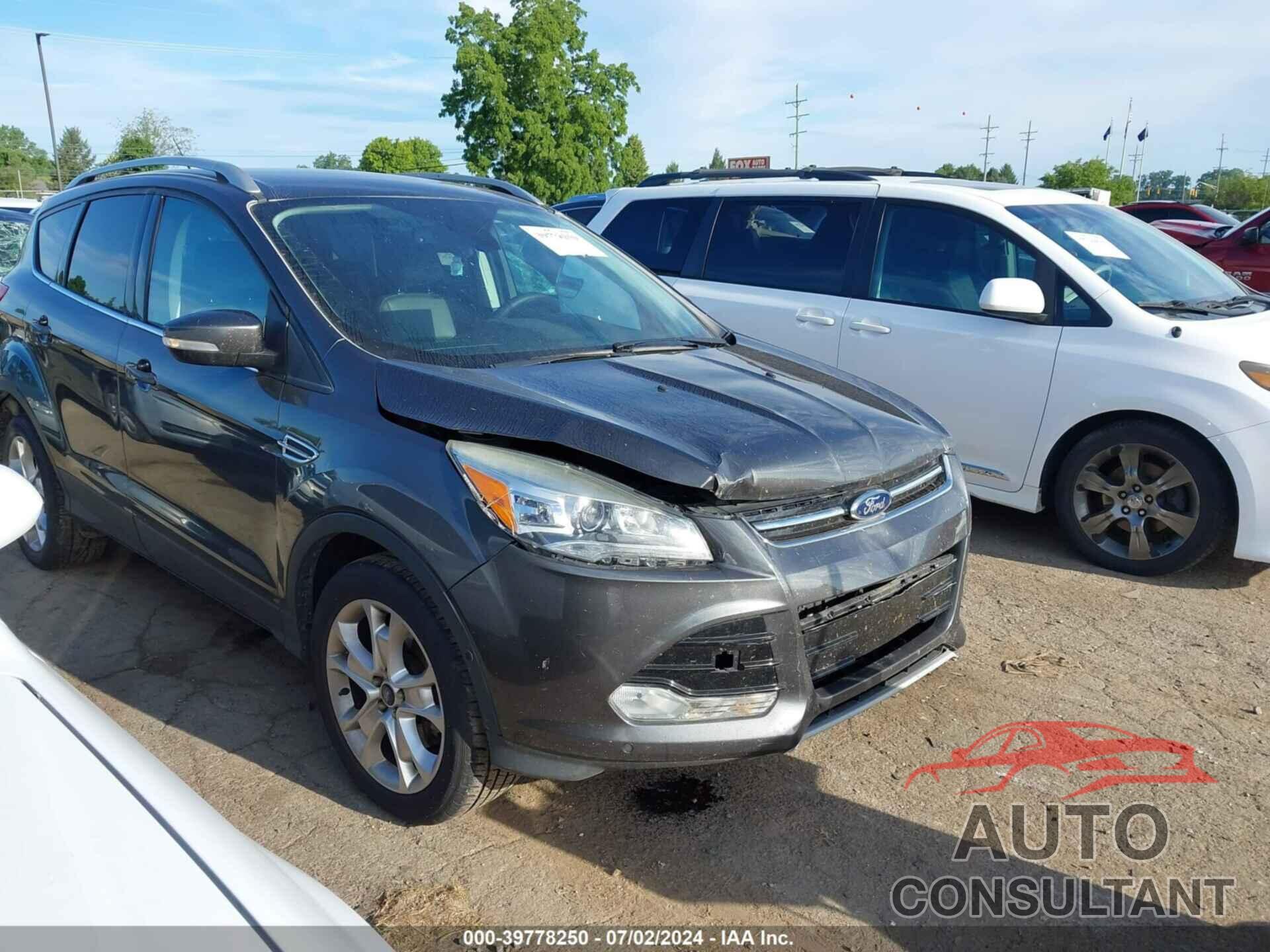 FORD ESCAPE 2016 - 1FMCU9JX3GUB56601