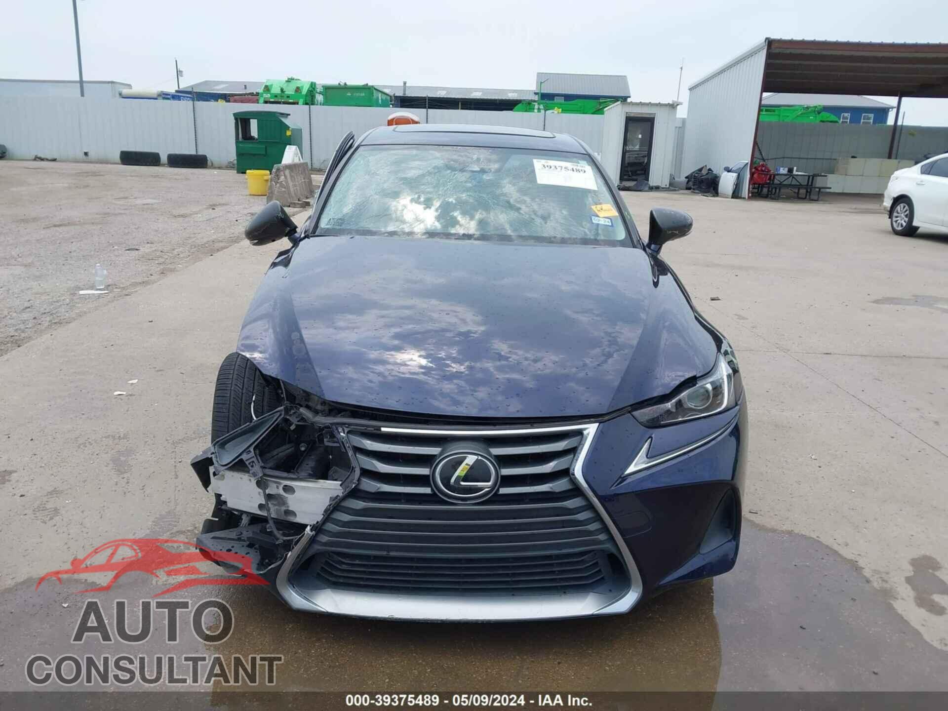 LEXUS IS 2017 - JTHBA1D24H5053448