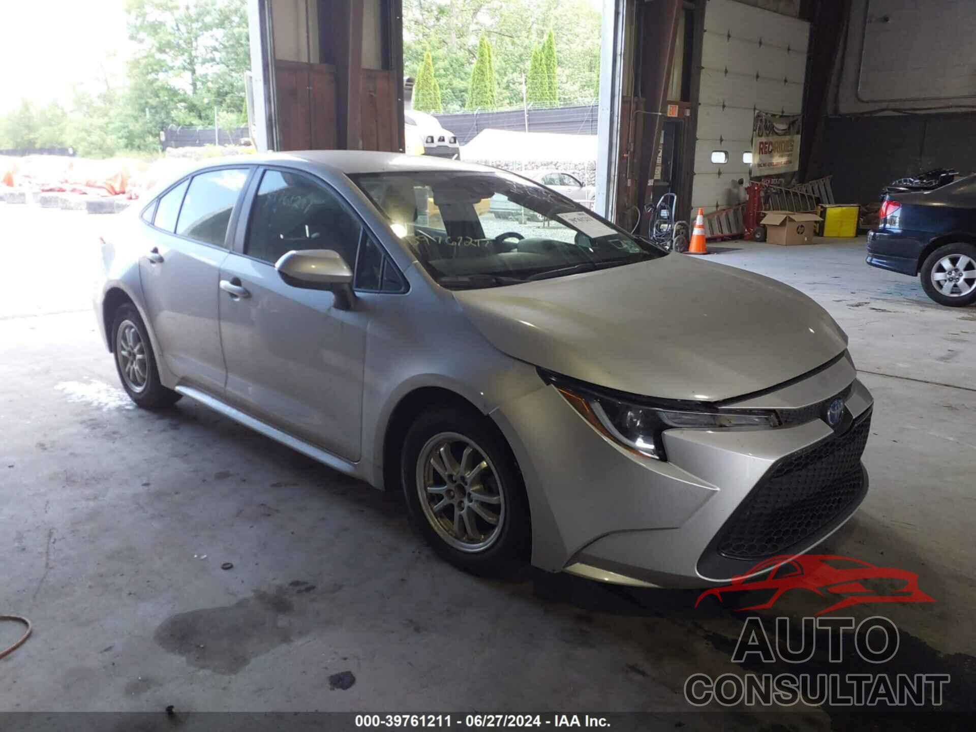 TOYOTA COROLLA 2022 - JTDEAMDE2NJ042297