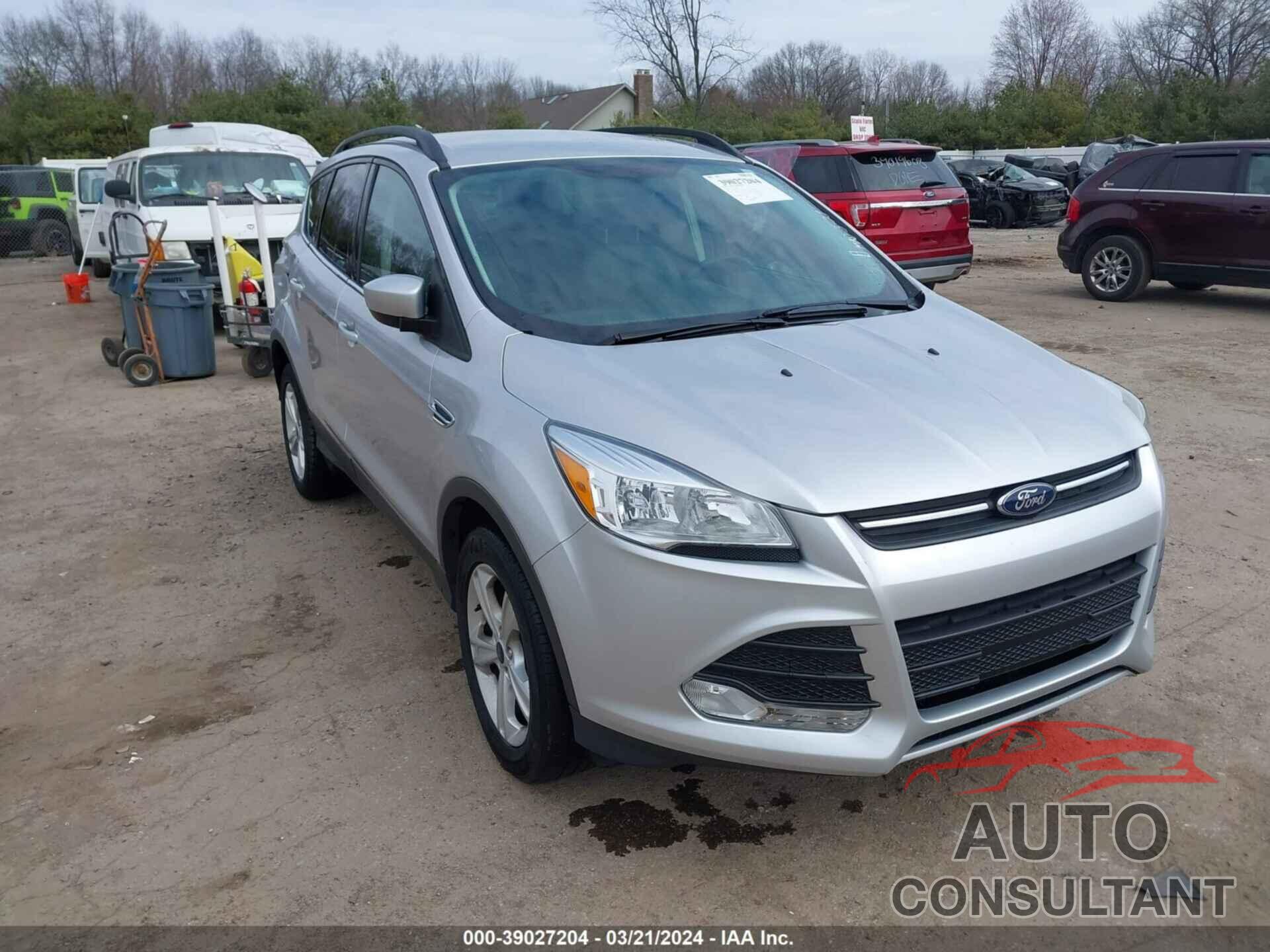 FORD ESCAPE 2016 - 1FMCU0G91GUC77678