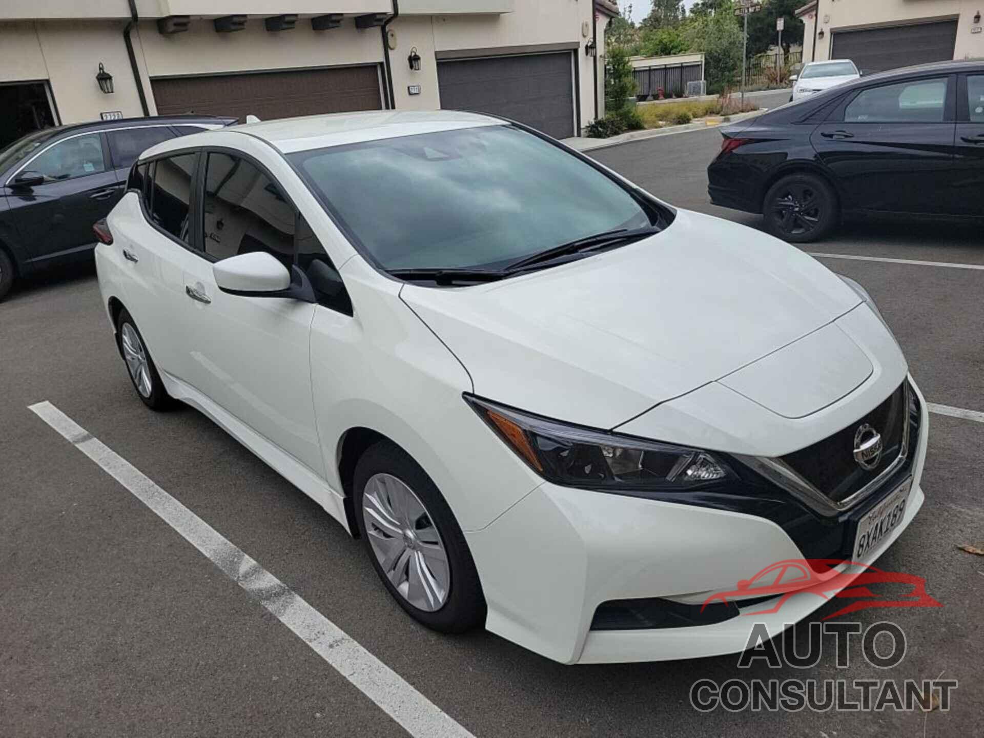 NISSAN LEAF 2021 - 1N4AZ1BV2MC555762