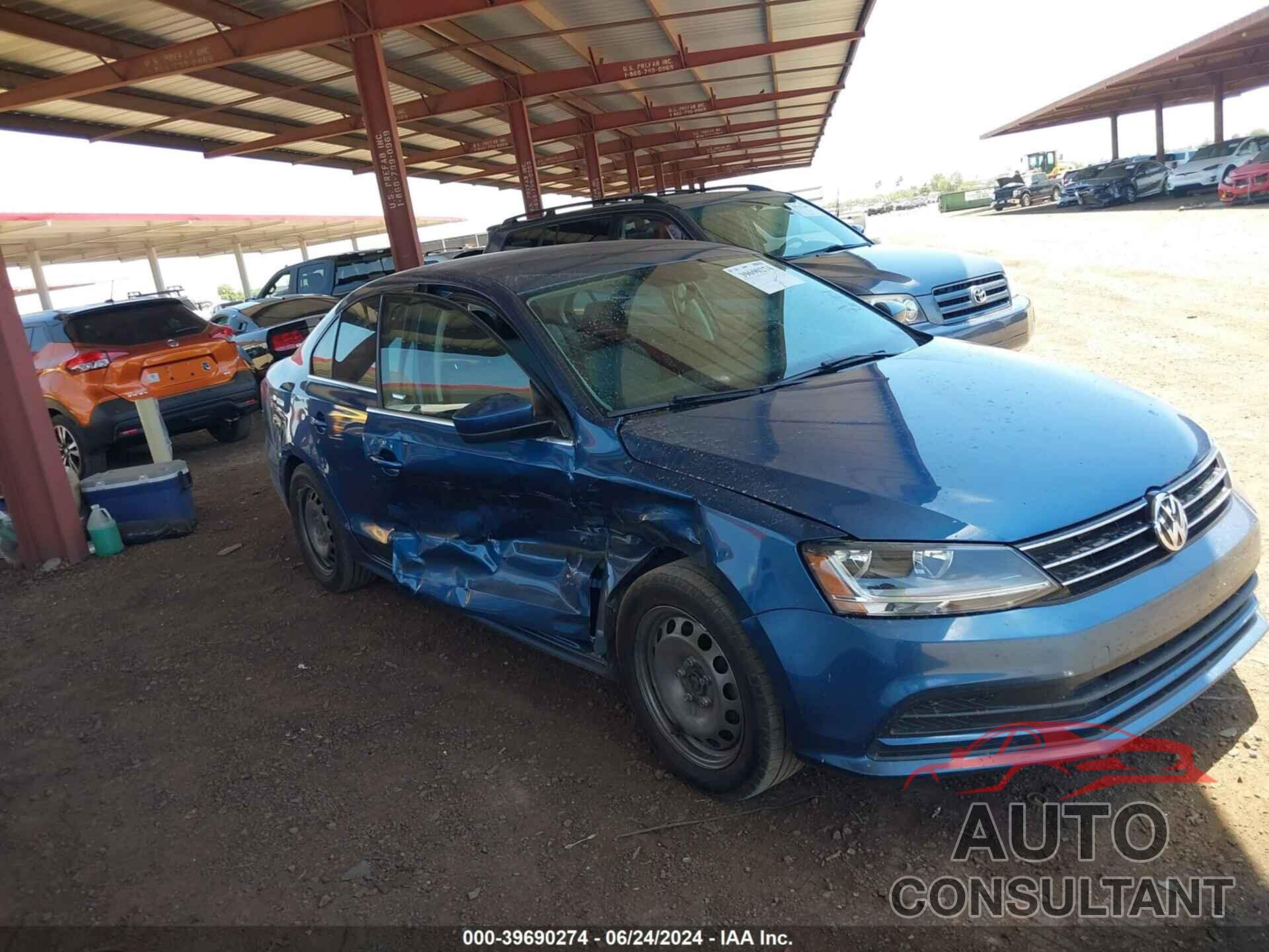 VOLKSWAGEN JETTA 2017 - 3VW167AJ4HM317689