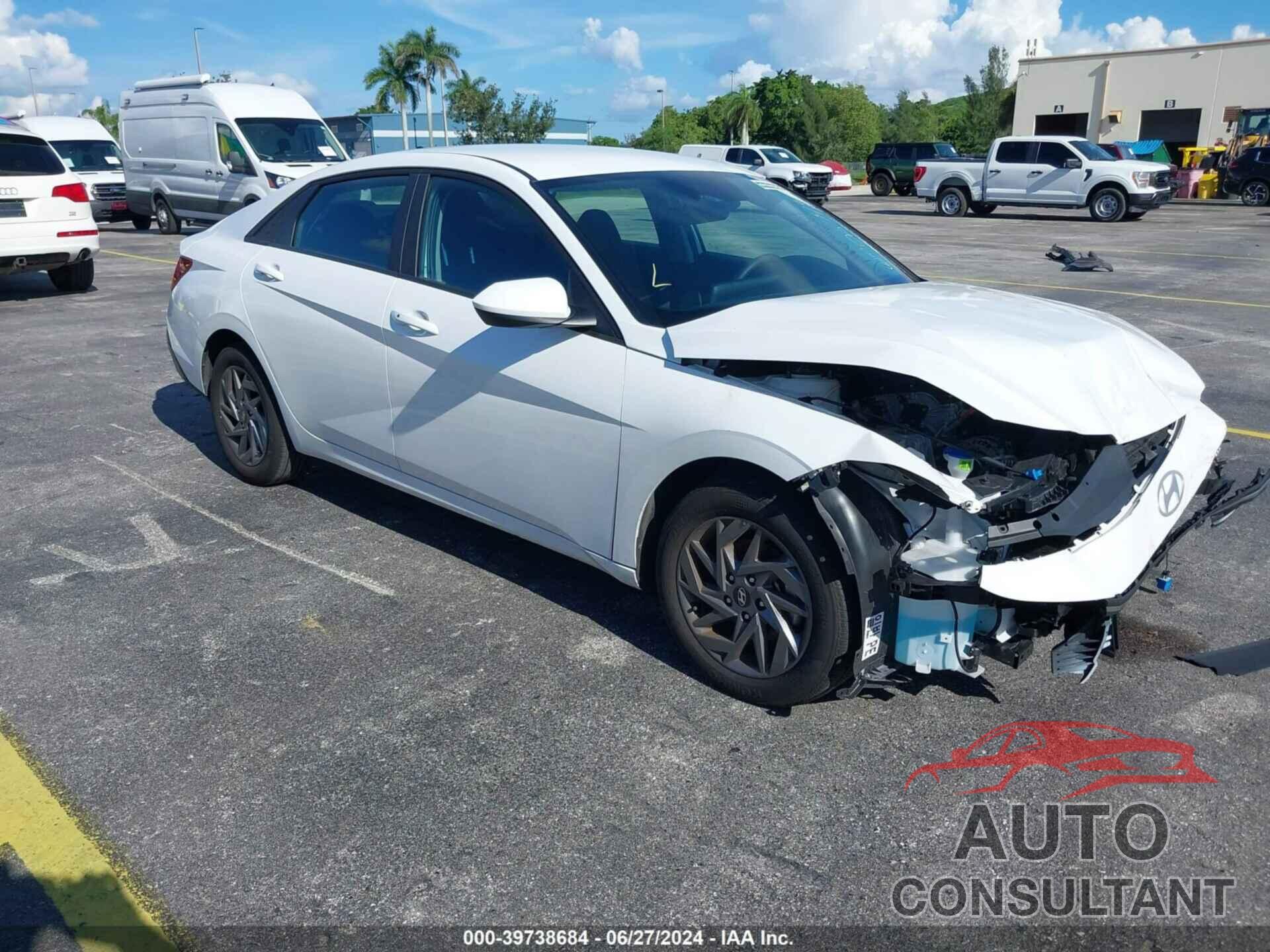 HYUNDAI ELANTRA 2024 - KMHLM4DG5RU650878