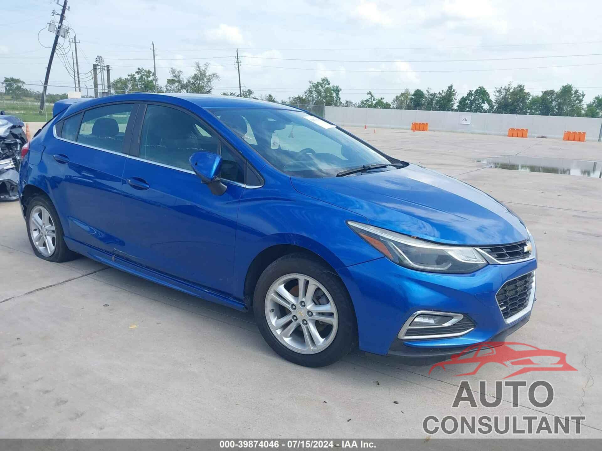 CHEVROLET CRUZE 2018 - 3G1BE6SM0JS557880