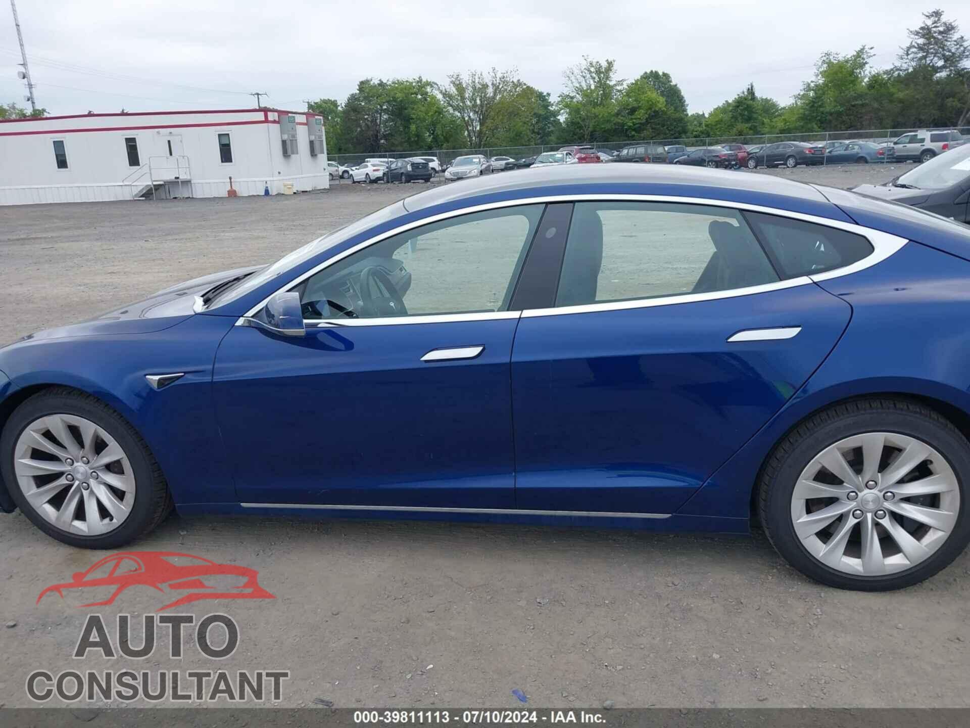 TESLA MODEL S 2017 - 5YJSA1E19HF216262
