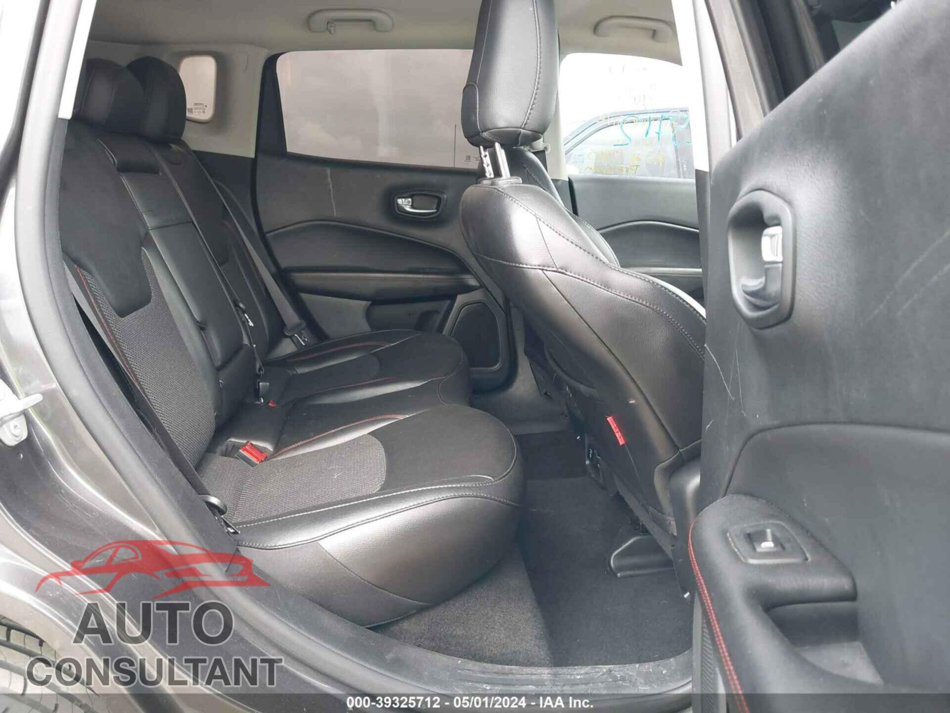 JEEP COMPASS 2020 - 3C4NJDDB4LT122034