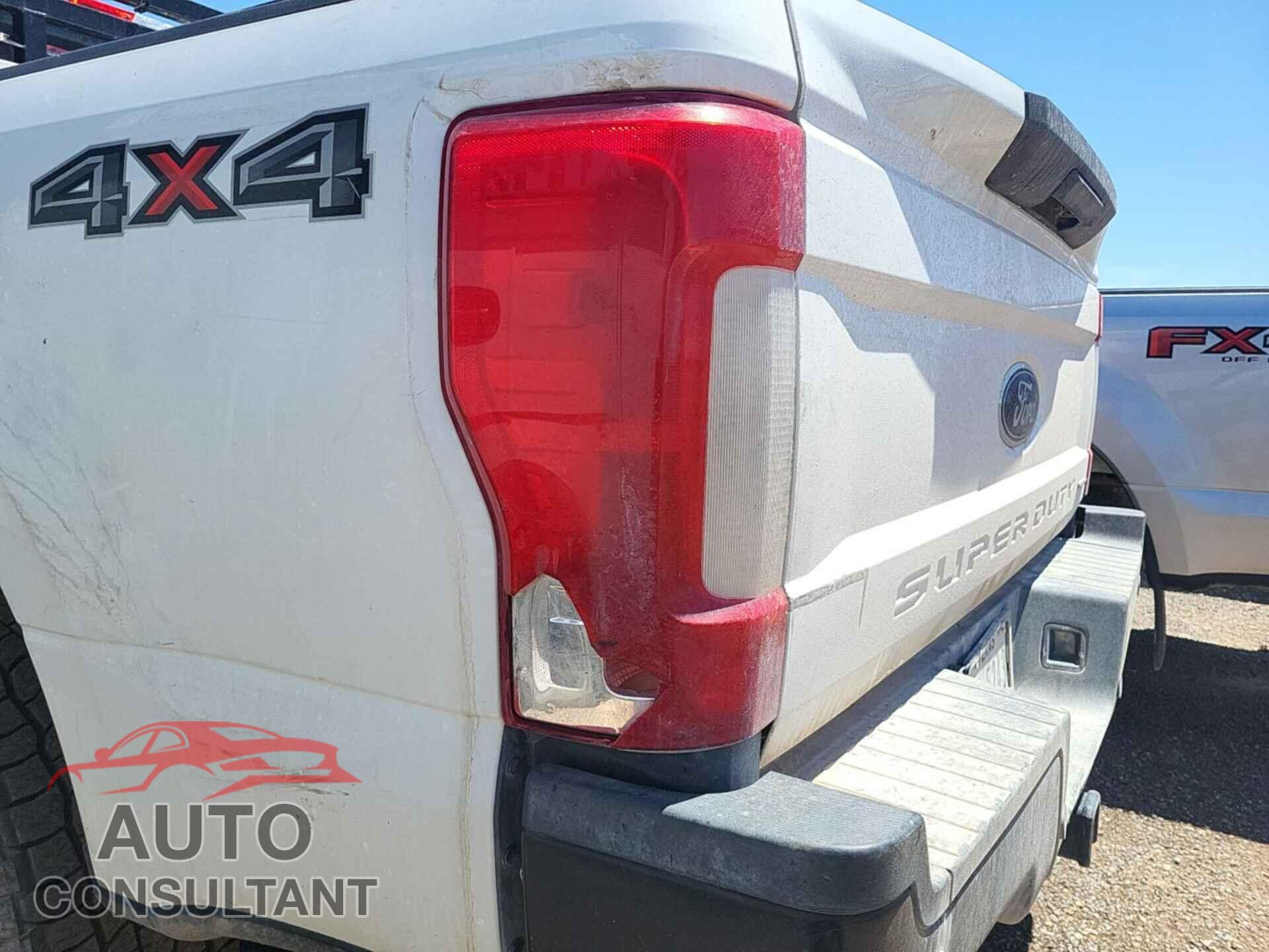 FORD F-250 2017 - 1FT7W2B68HEE07072
