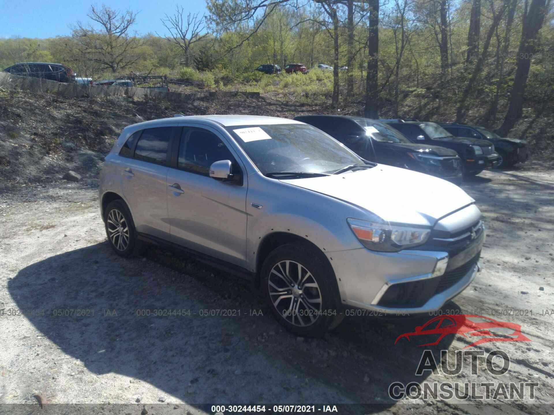 MITSUBISHI OUTLANDER SPORT 2018 - JA4AR3AU0JU005524