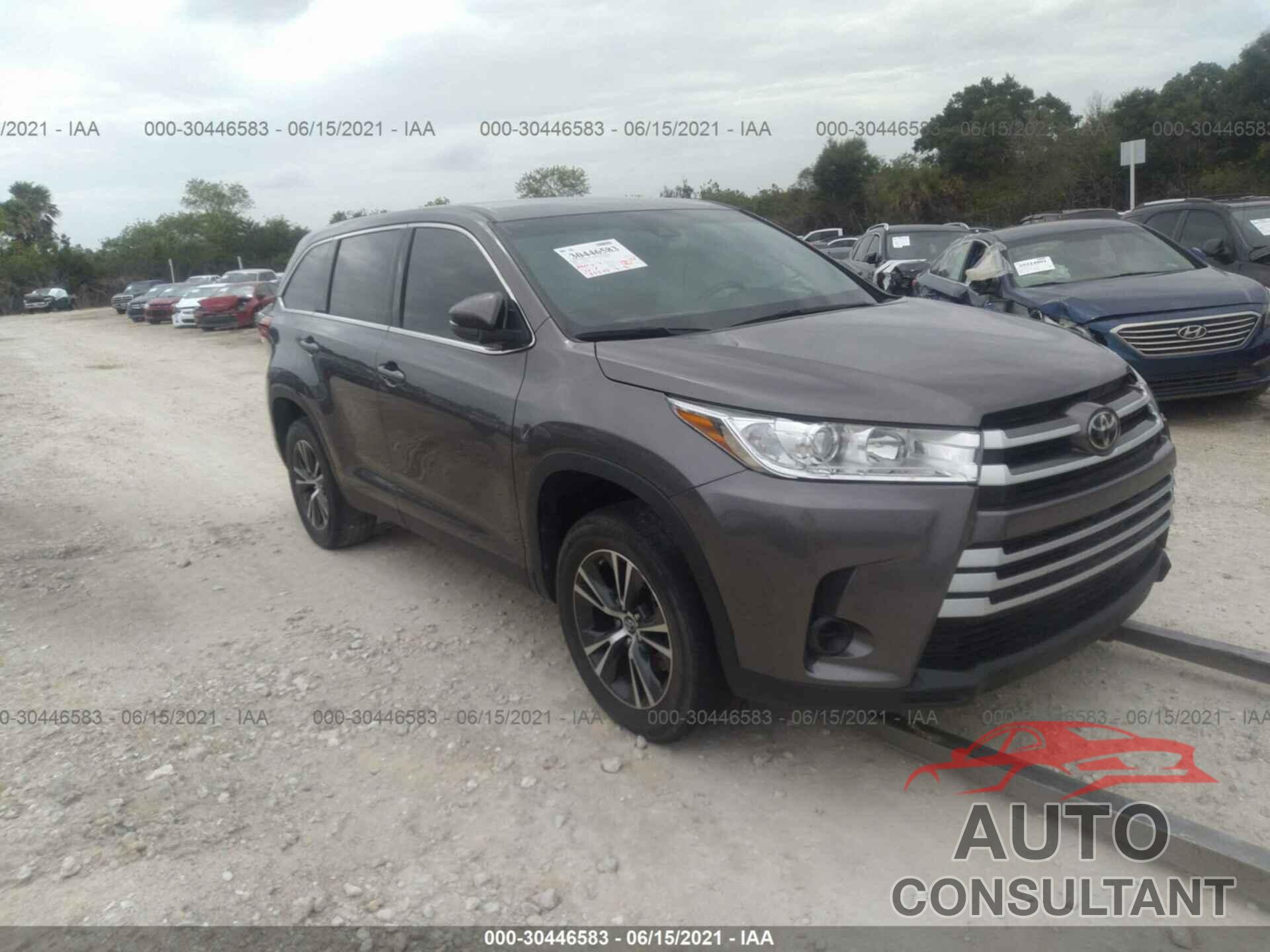 TOYOTA HIGHLANDER 2019 - 5TDZARFH5KS059342