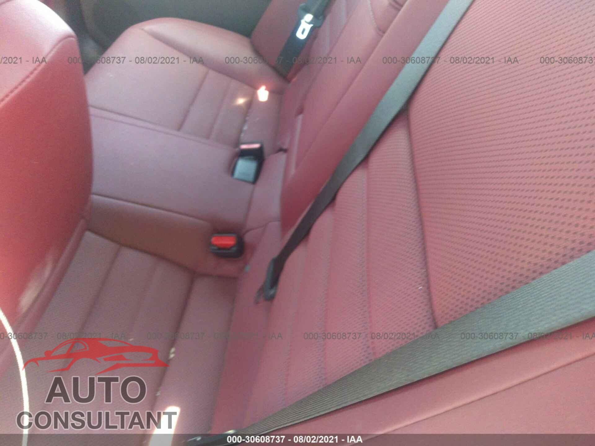 LEXUS IS 2019 - JTHBA1D22K5096063