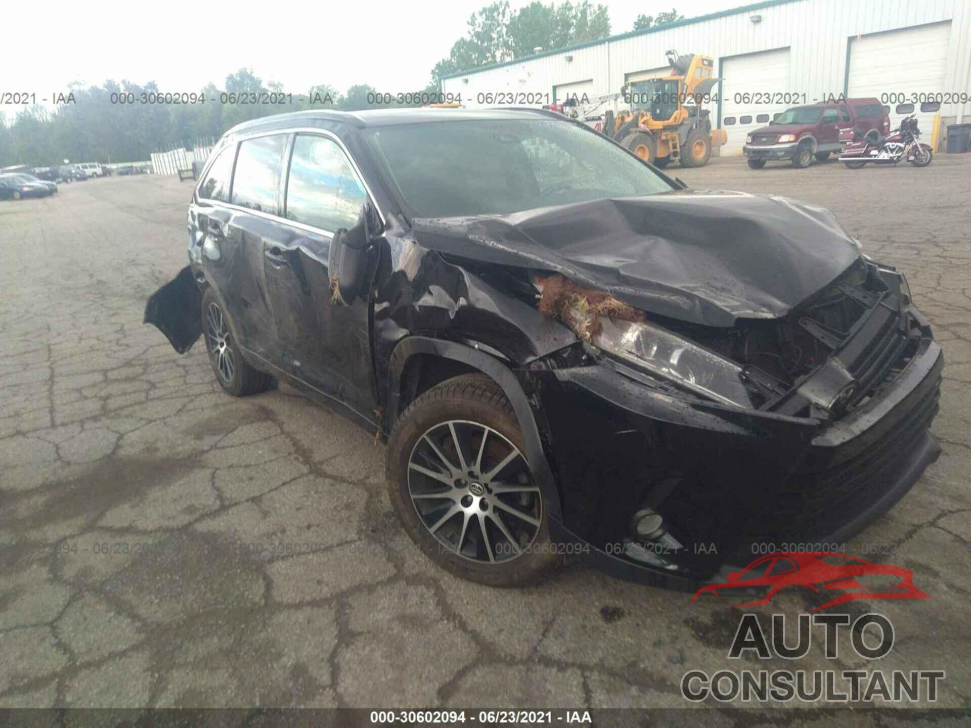 TOYOTA HIGHLANDER 2018 - 5TDJZRFH7JS804743