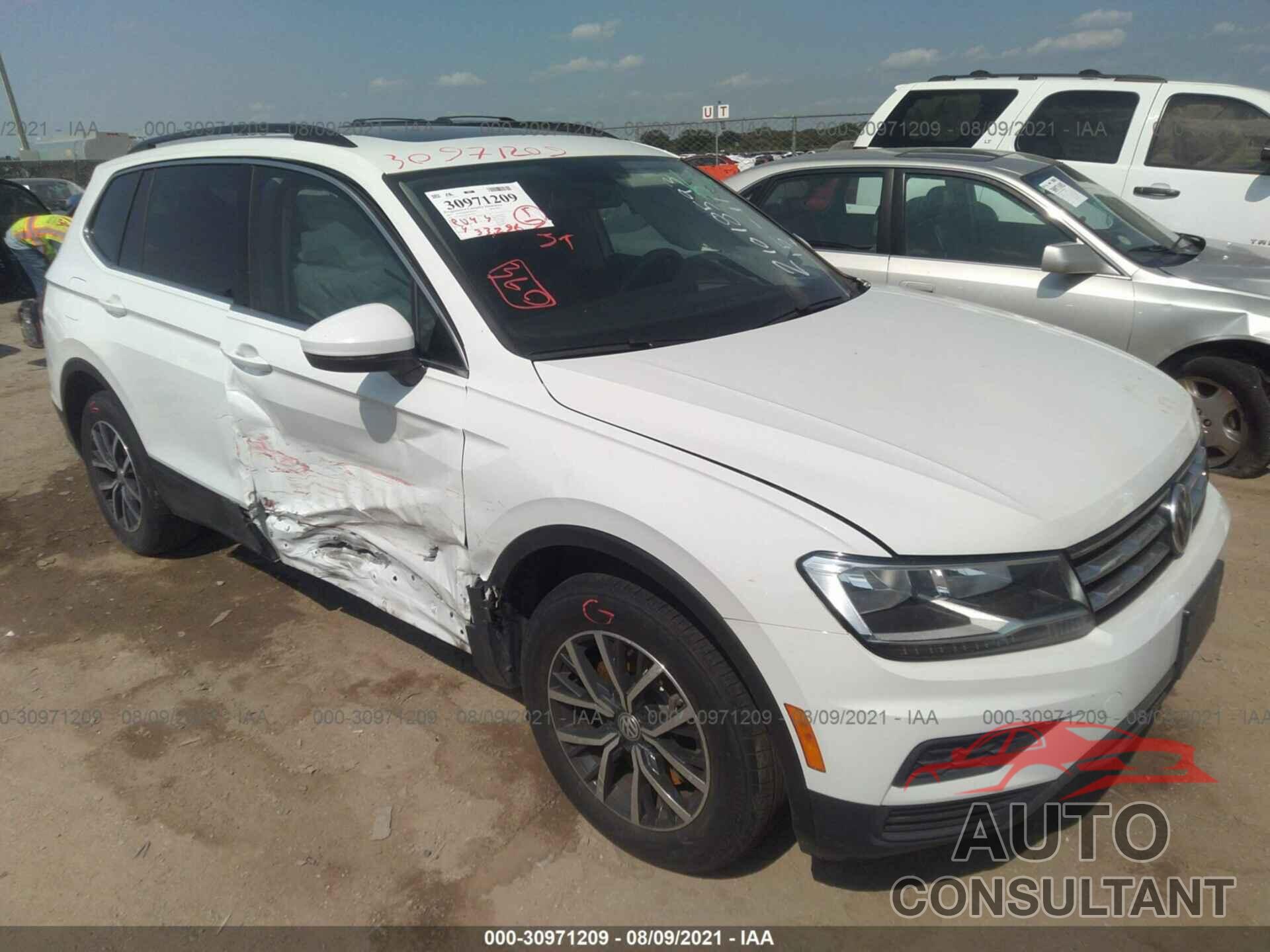 VOLKSWAGEN TIGUAN 2019 - 3VV3B7AX9KM073820