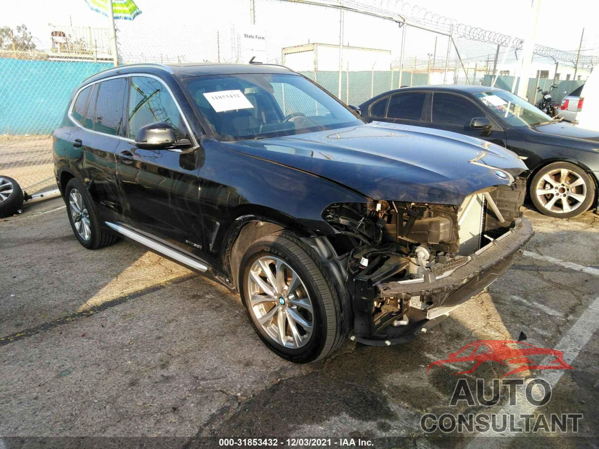 BMW X3 2018 - 5UXTR9C54JLD64616
