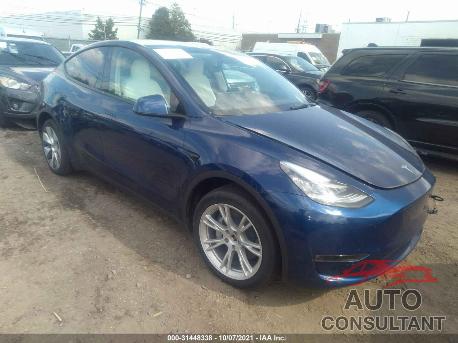 TESLA MODEL Y 2021 - 5YJYGDEE8MF179423