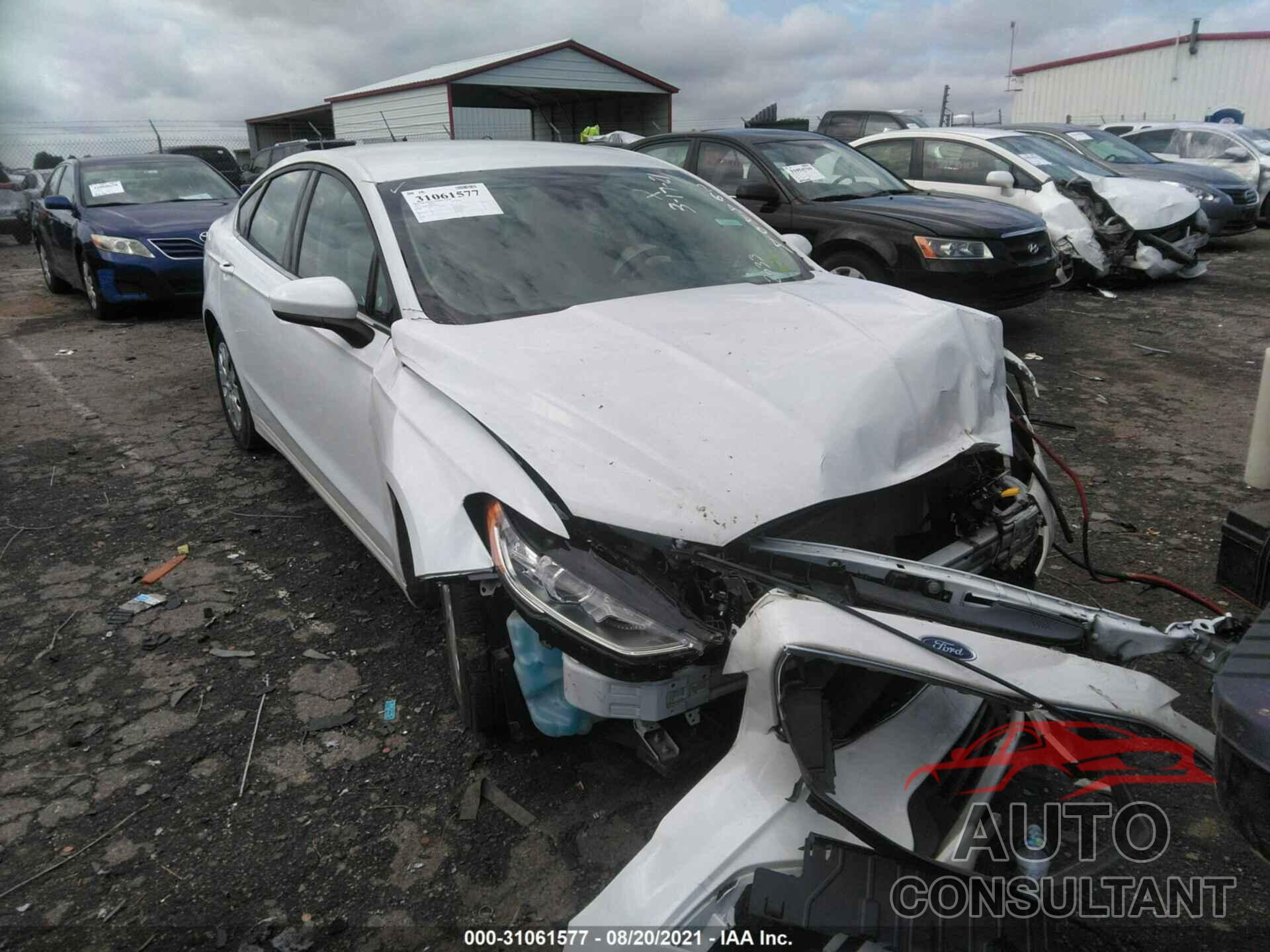 FORD FUSION 2019 - 3FA6P0G70KR272033