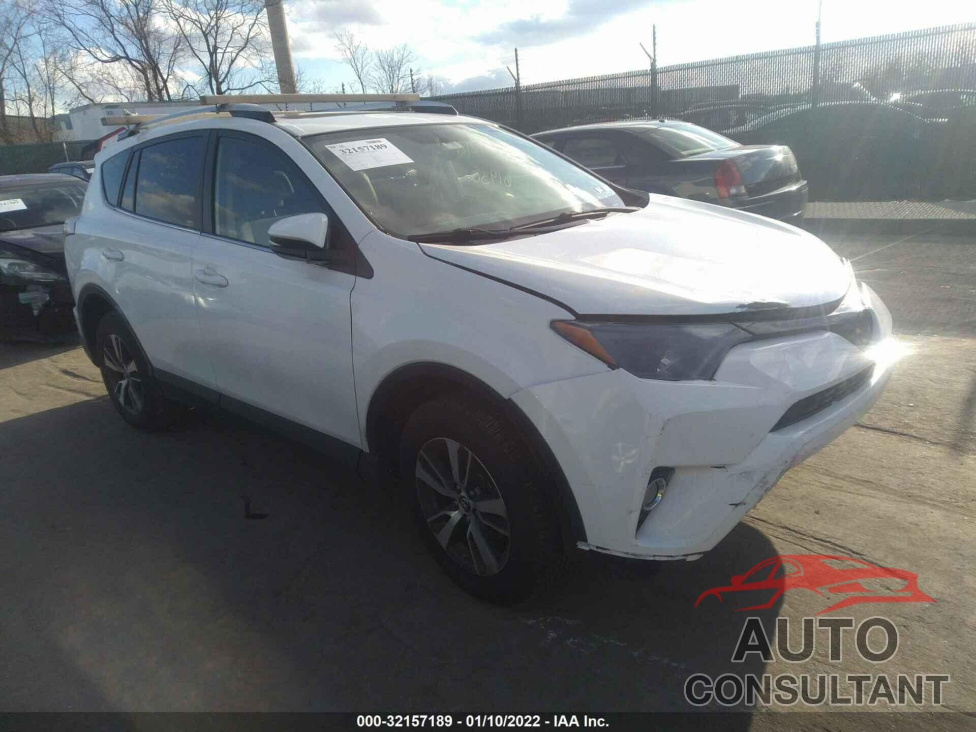 TOYOTA RAV4 2016 - JTMWFREV4GJ083289