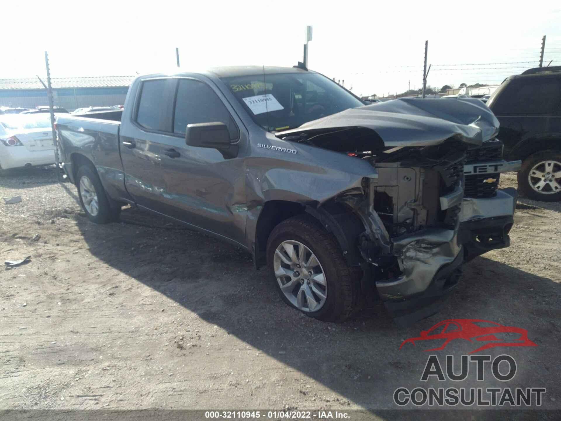 CHEVROLET SILVERADO 1500 2021 - 1GCRWBEK8MZ175240