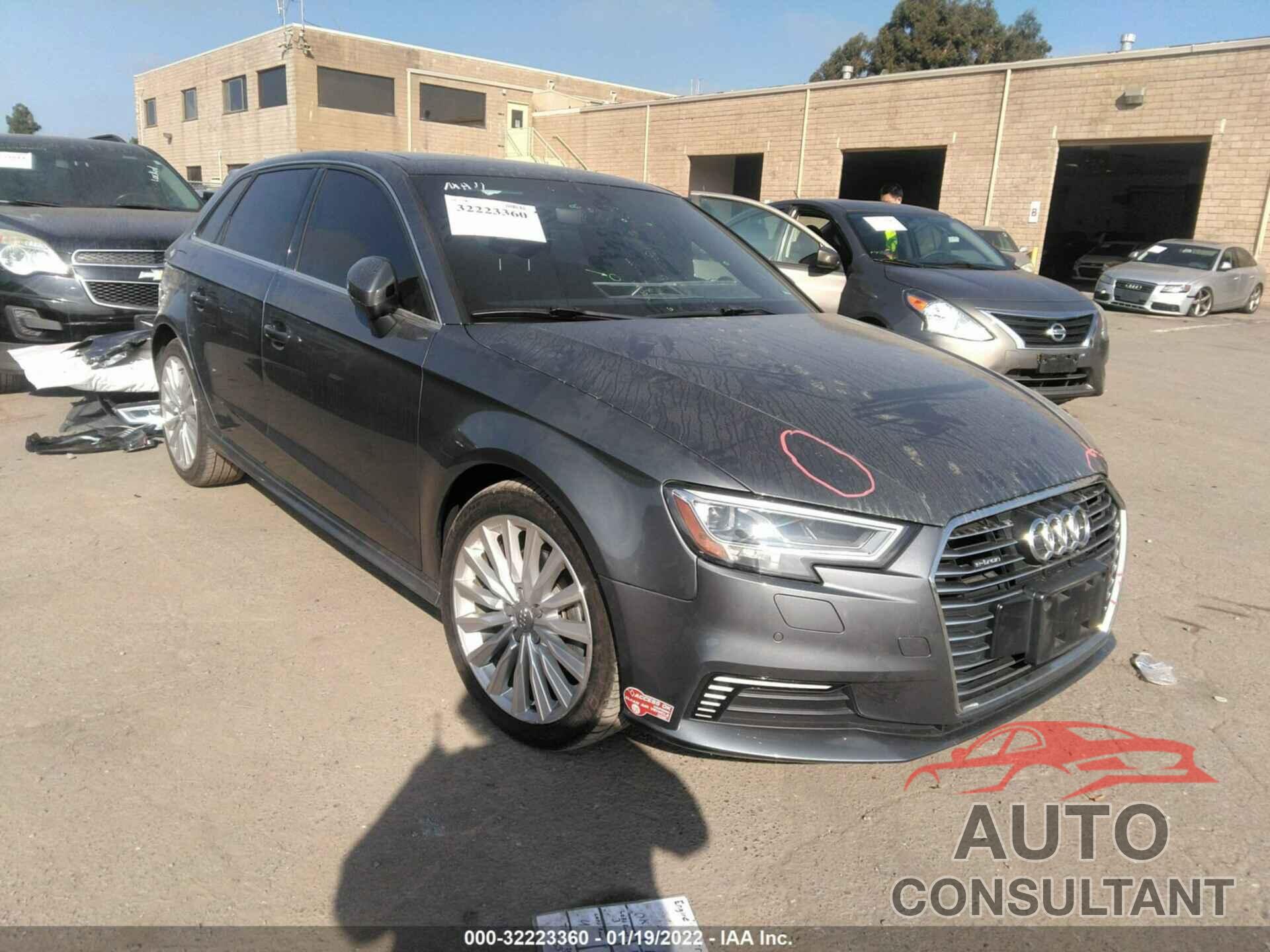 AUDI A3 SPORTBACK E-TRON 2017 - WAUTPBFF6HA037248