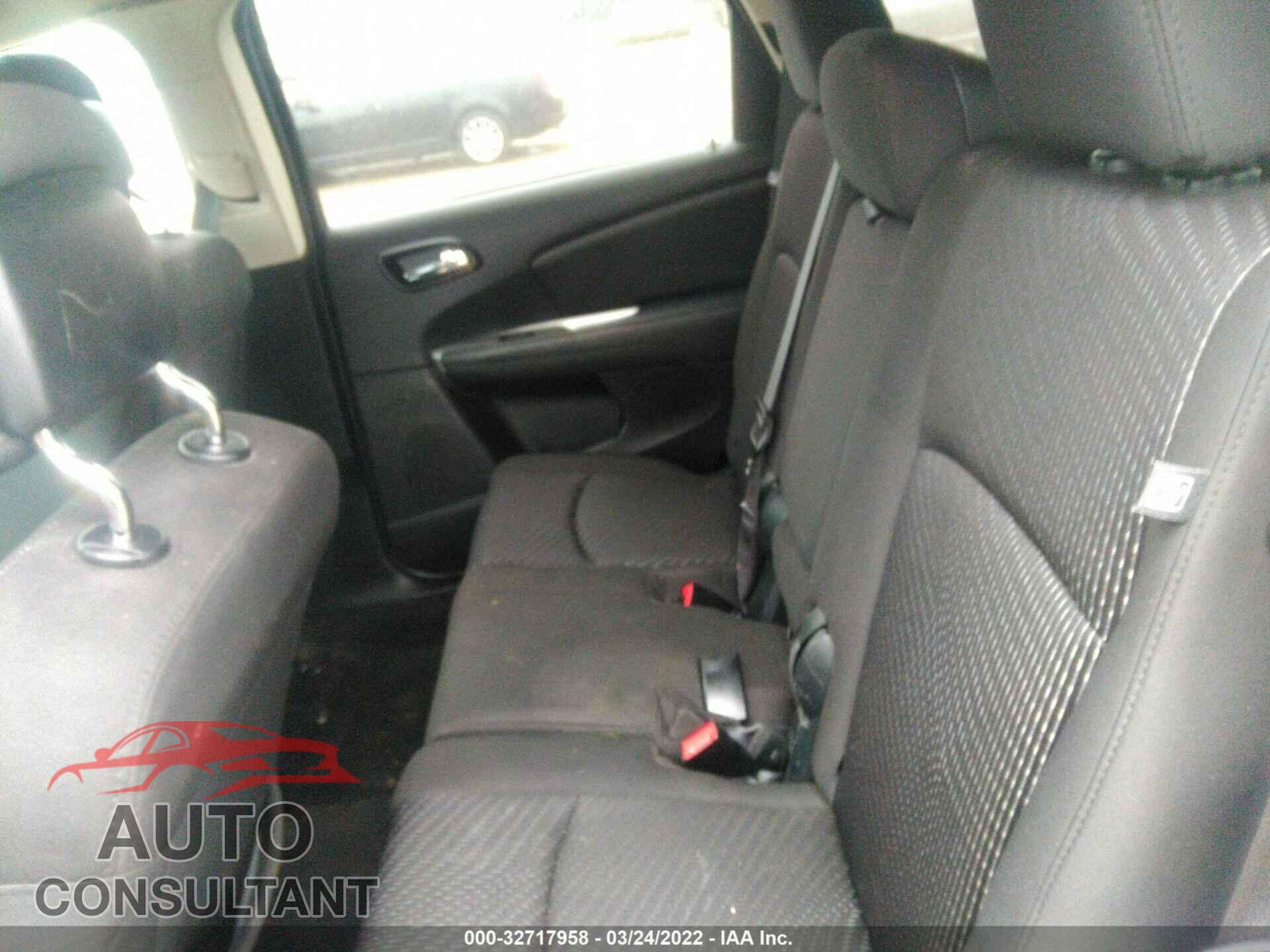 DODGE JOURNEY 2017 - 3C4PDCBB3HT524180