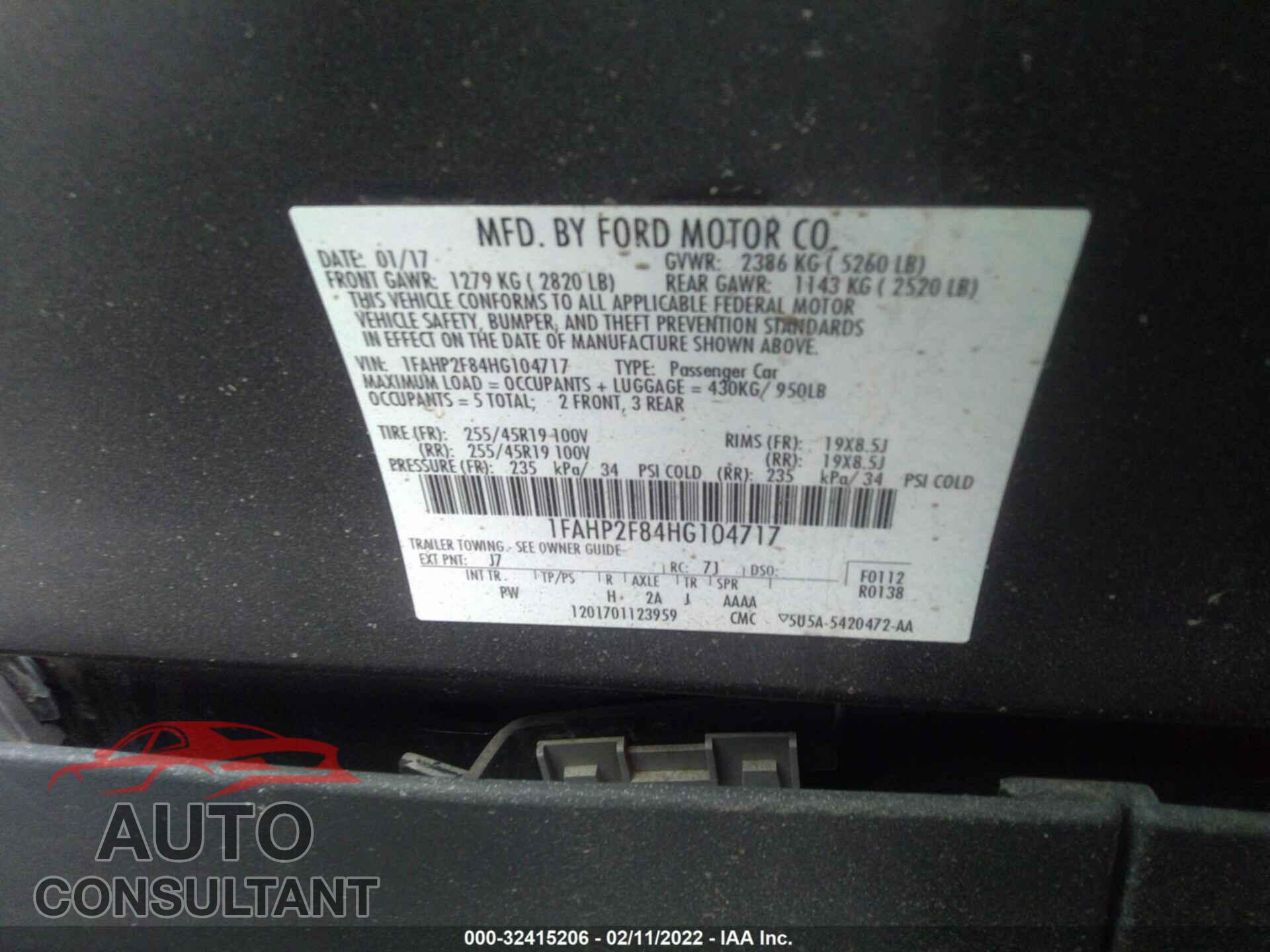 FORD TAURUS 2017 - 1FAHP2F84HG104717
