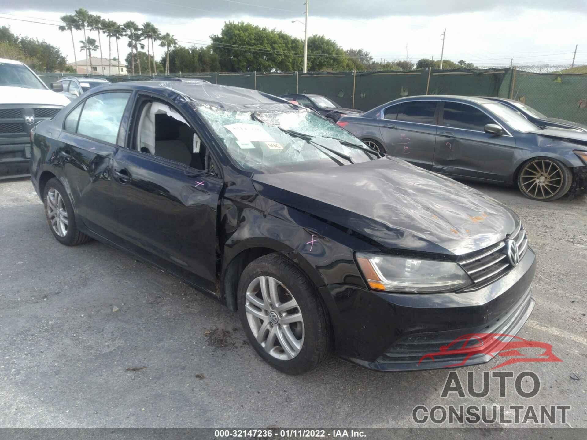 VOLKSWAGEN JETTA 2018 - 3VW2B7AJ9JM211051