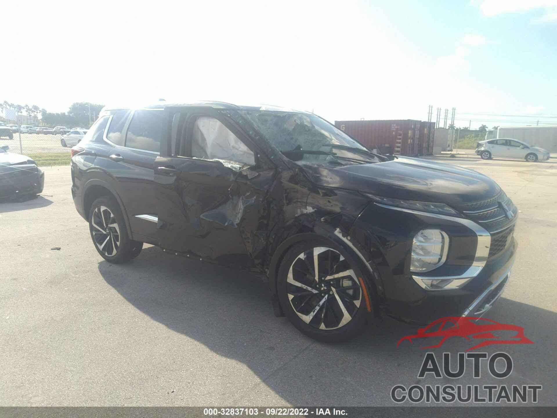 MITSUBISHI OUTLANDER 2022 - JA4J3UA87NZ062726