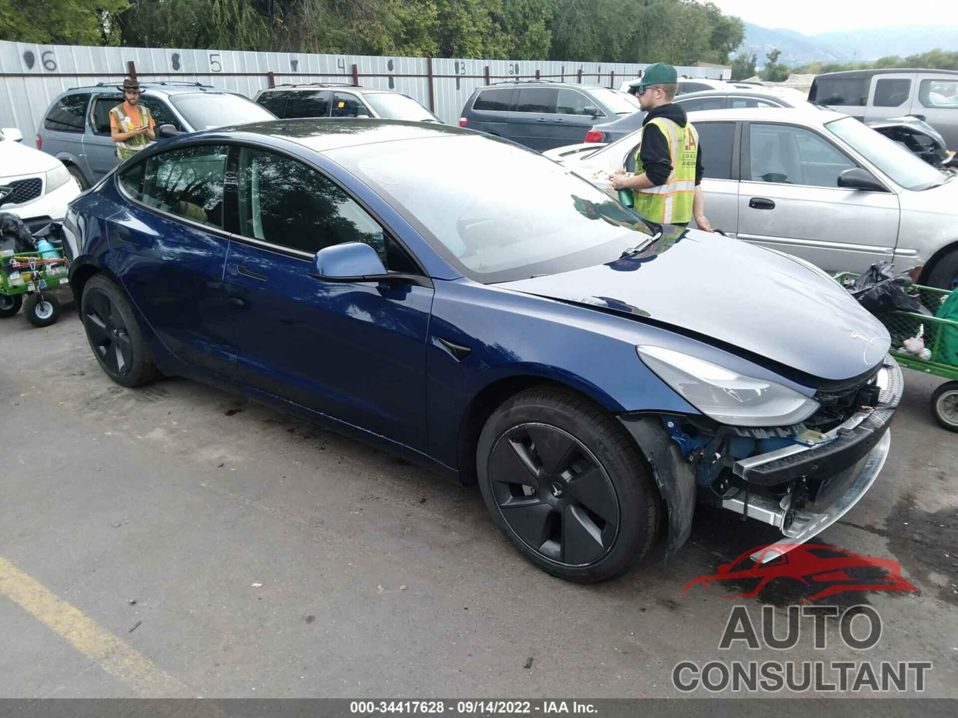 TESLA MODEL 3 2021 - 5YJ3E1EA4MF041695