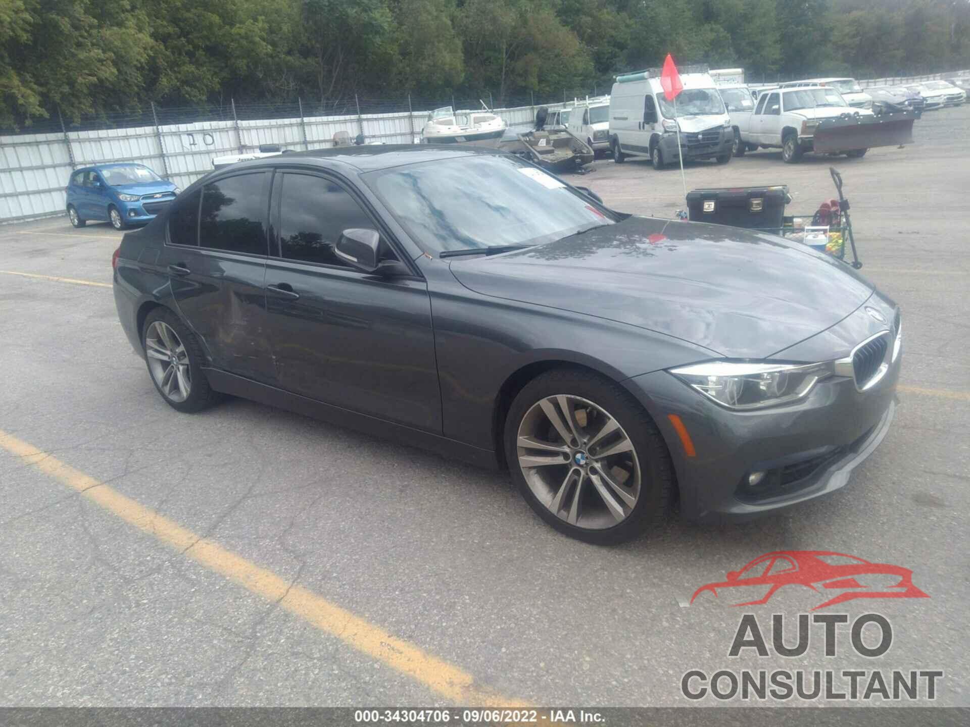 BMW 3 SERIES 2016 - WBA8E3C50GK503634