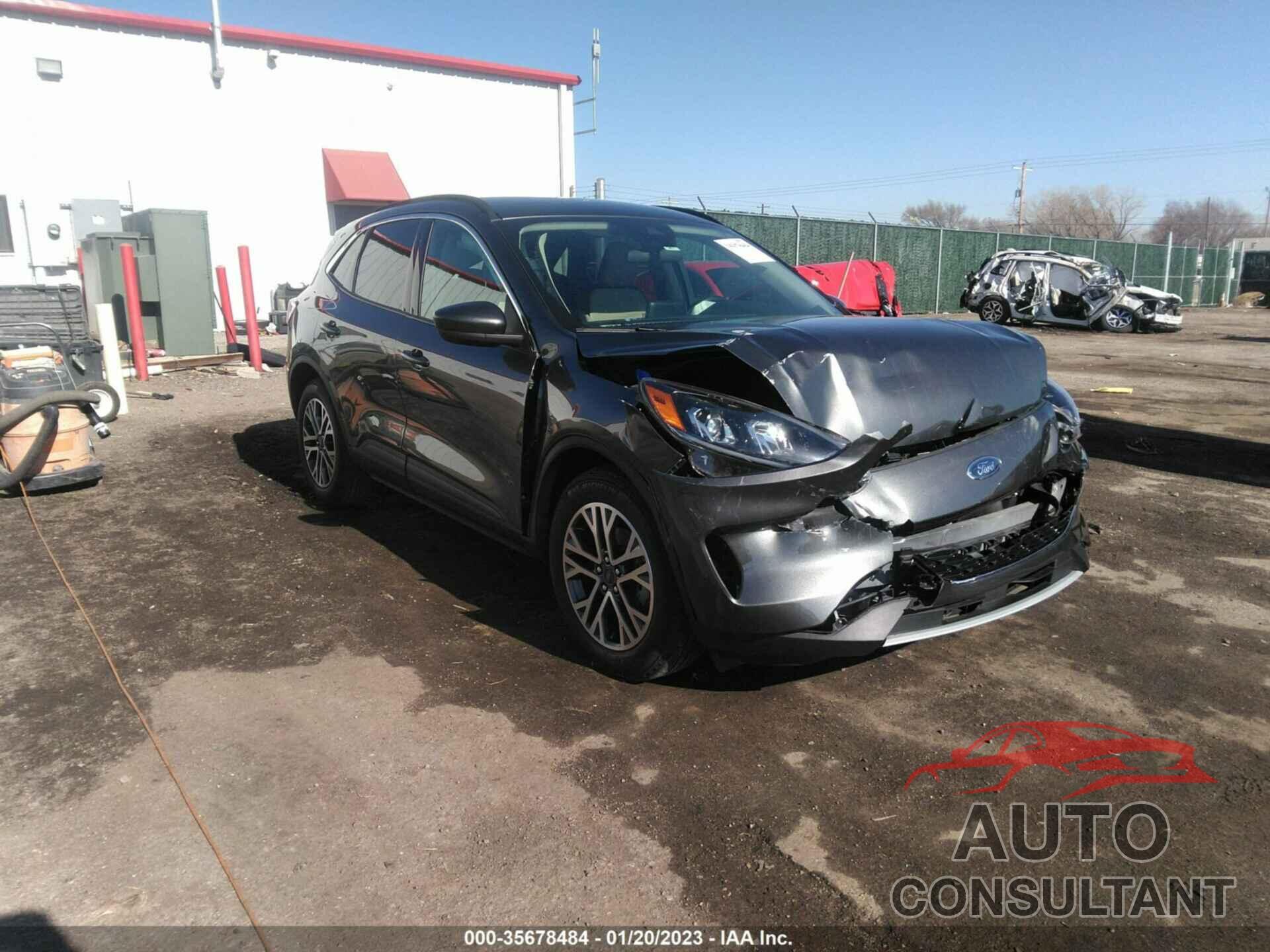 FORD ESCAPE 2020 - 1FMCU0H69LUB03906